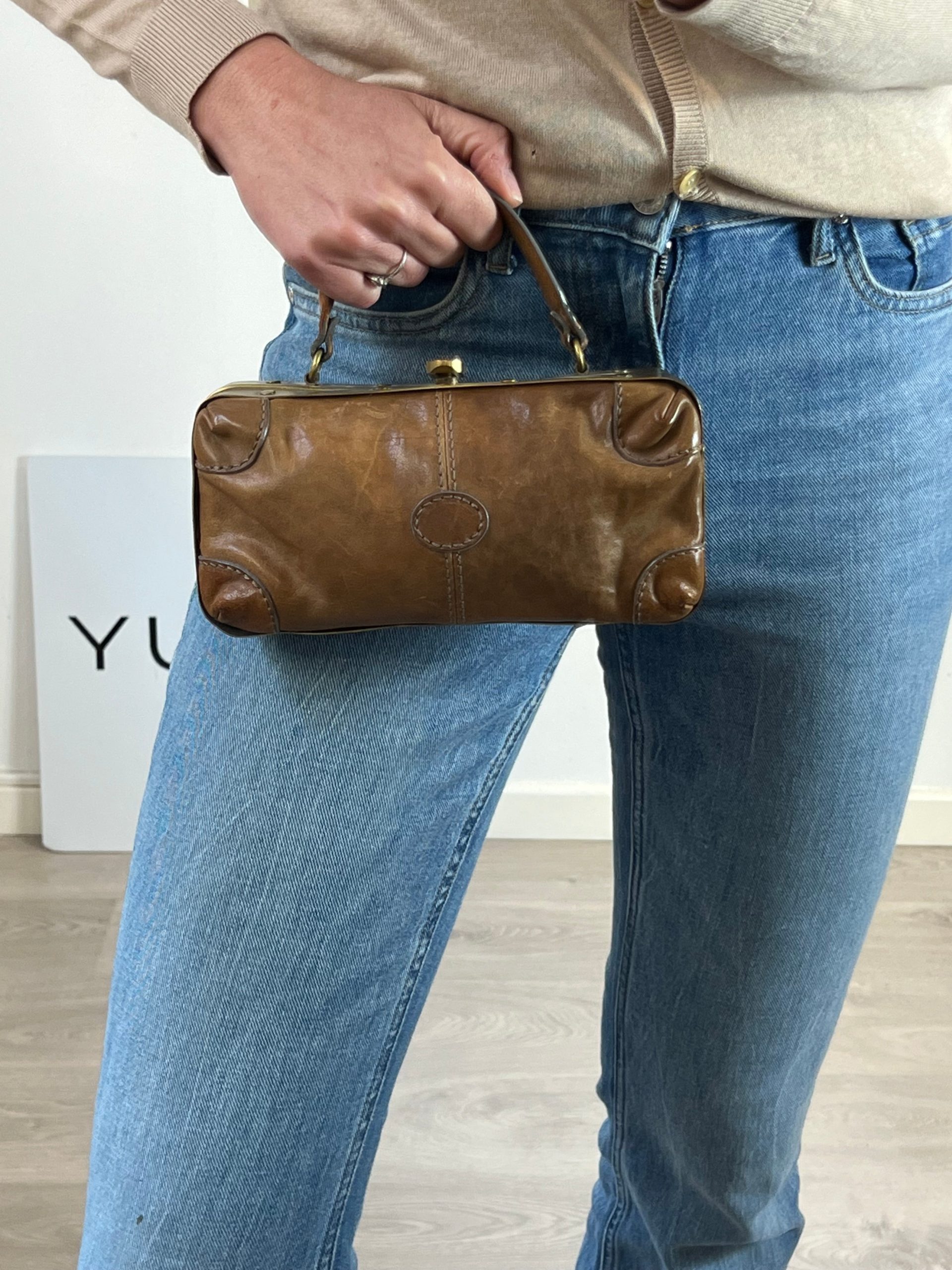 MALABABA. Bolso mini vintage piel marrón (Tara)