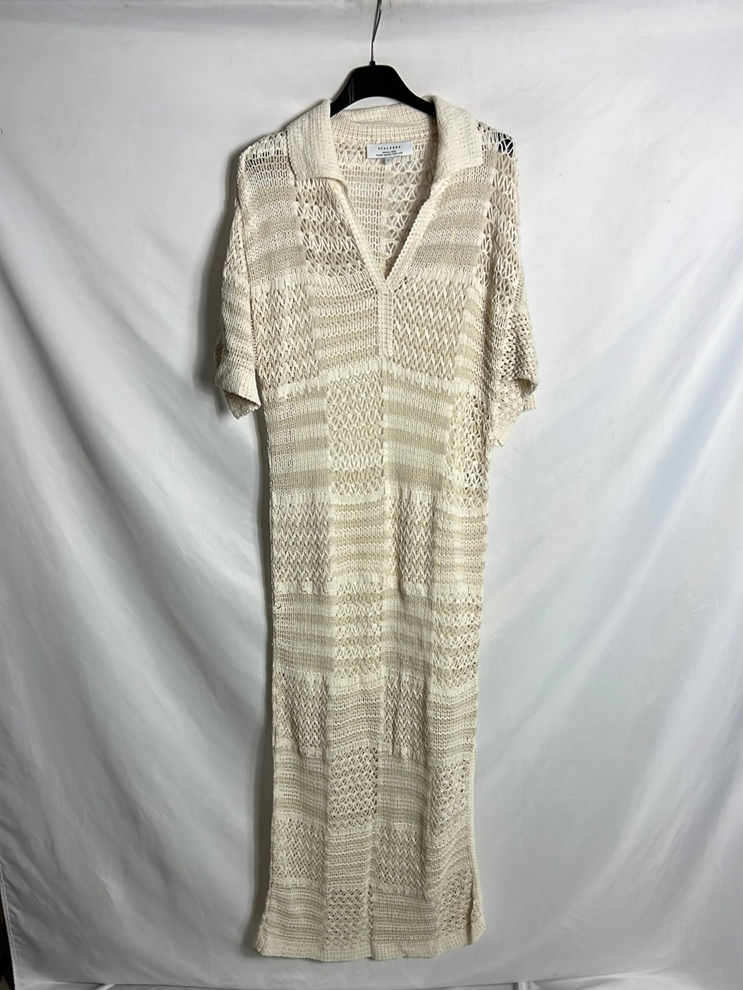 SCALPERS. Vestido beige calado largo. T S