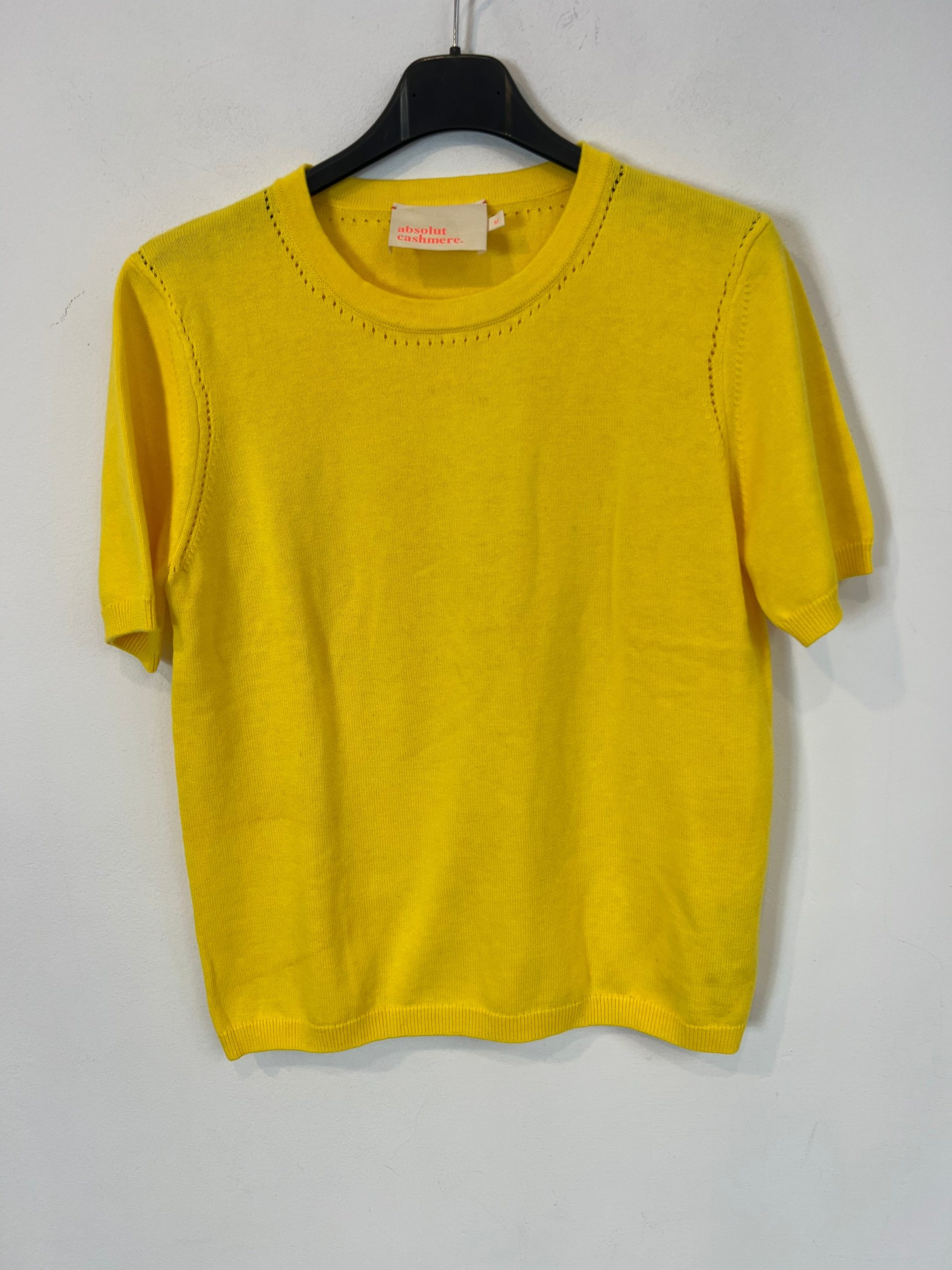 ABSOLUT CASHMERE. Top algodón y cashmere amarillo. T M