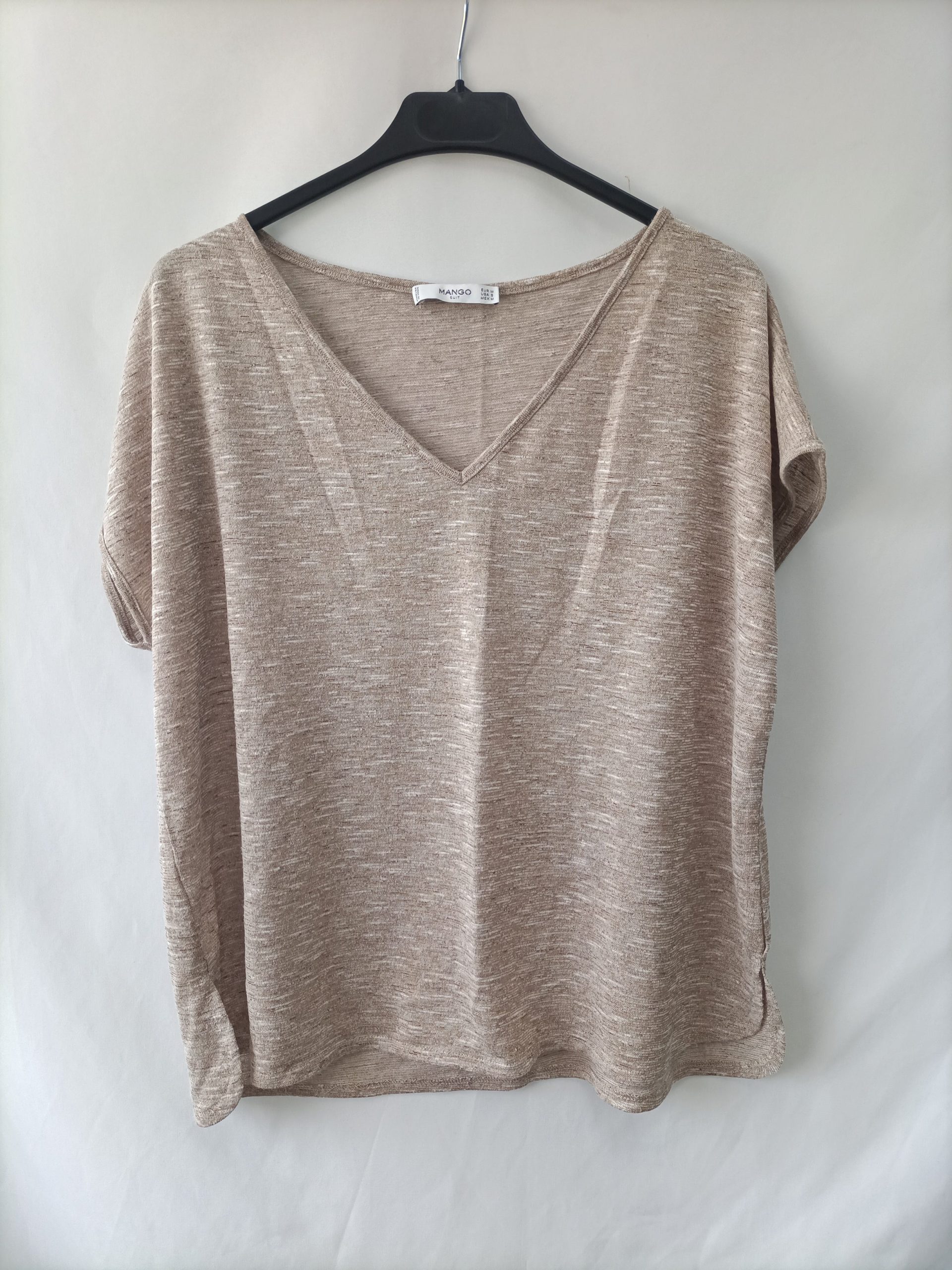 MANGO. Camiseta beige jaspeada T.m