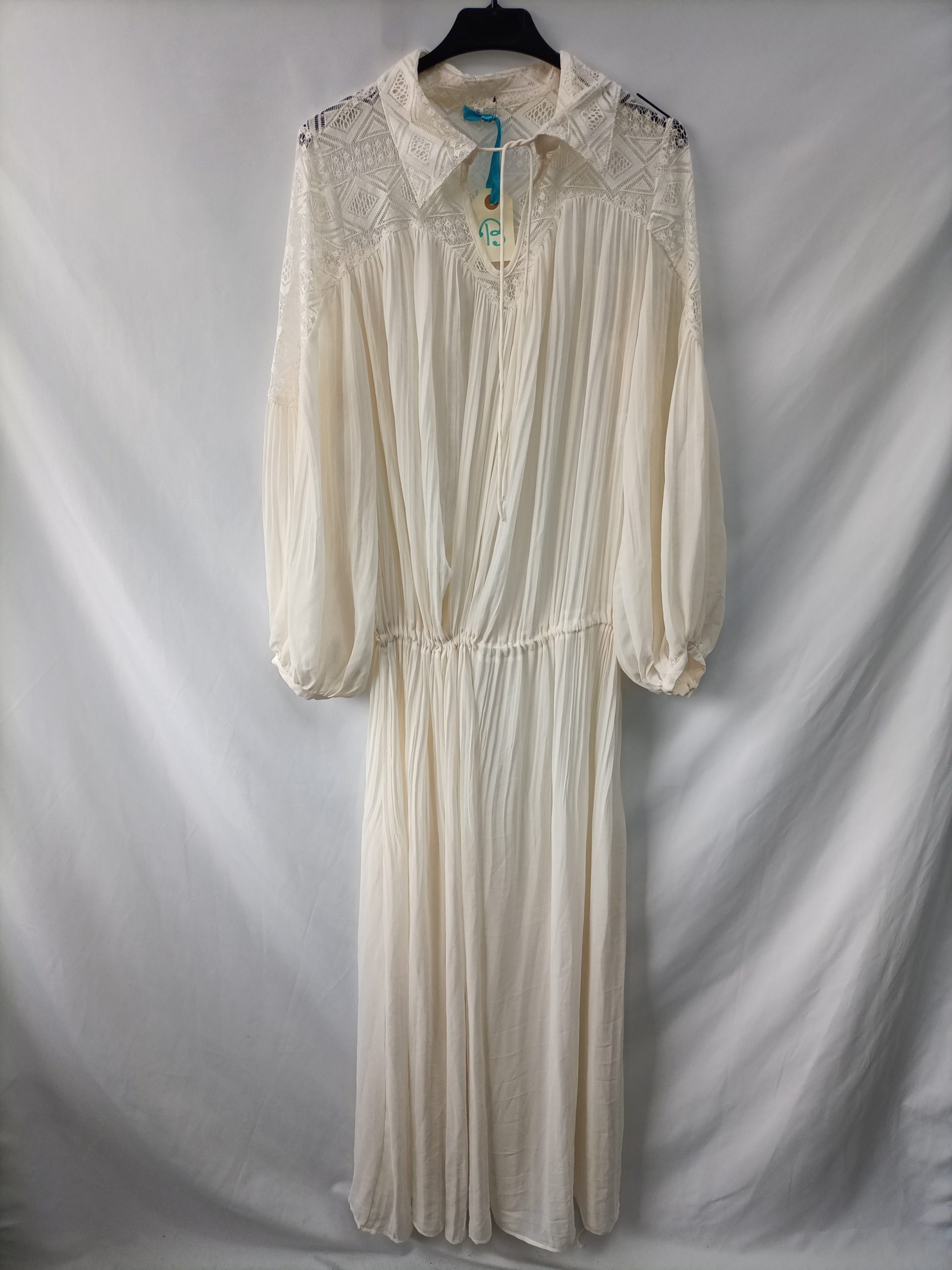 OTRAS. Vestido largo plisado T.u(m/l)