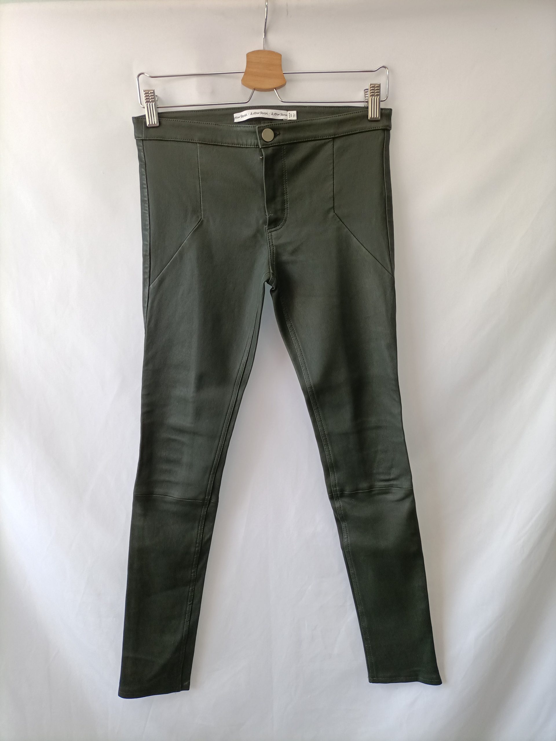 &OTHER STORIES. Leggins verde efecto piel T.36