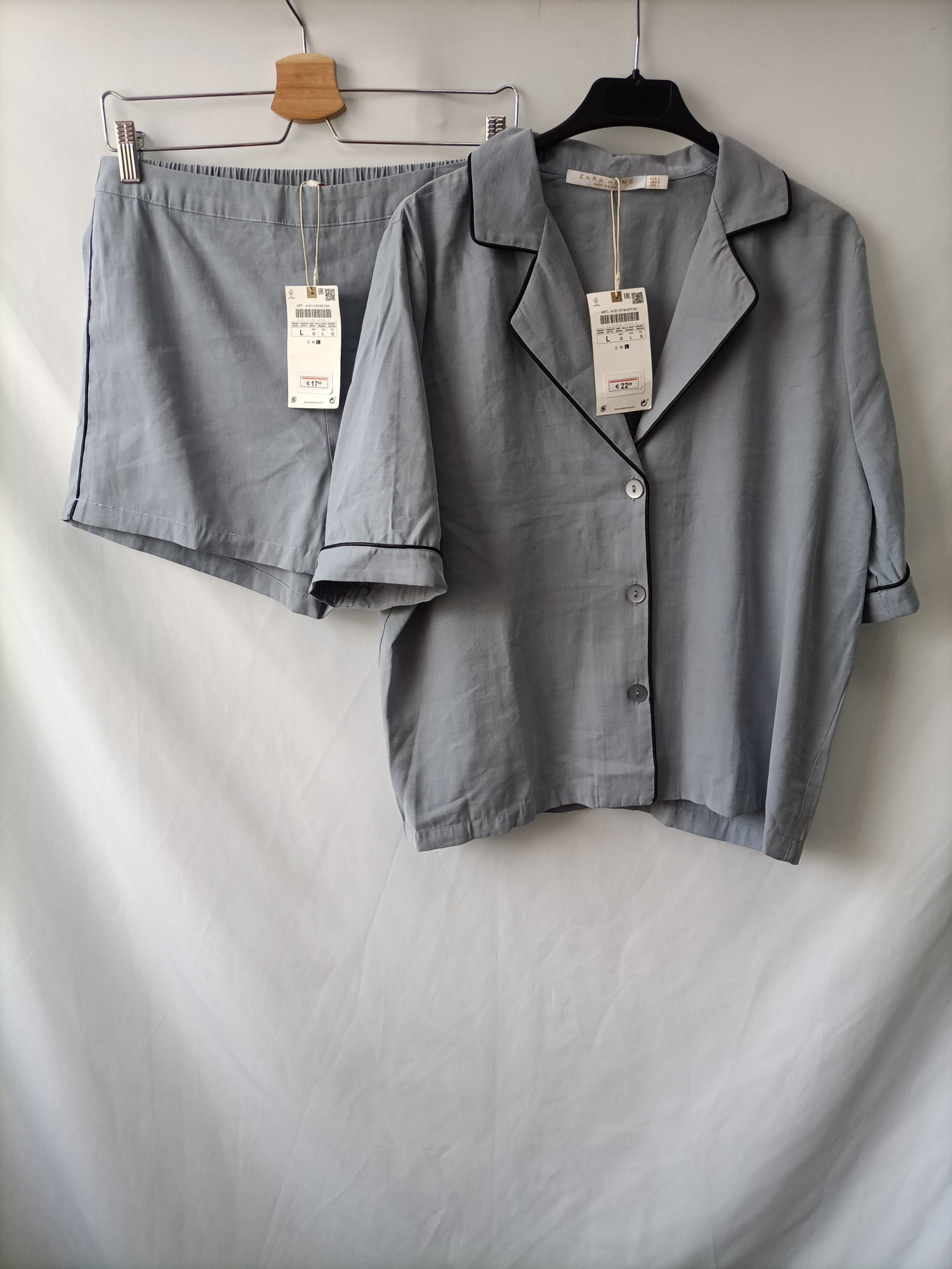 ZARA HOME. pijama azul T.L