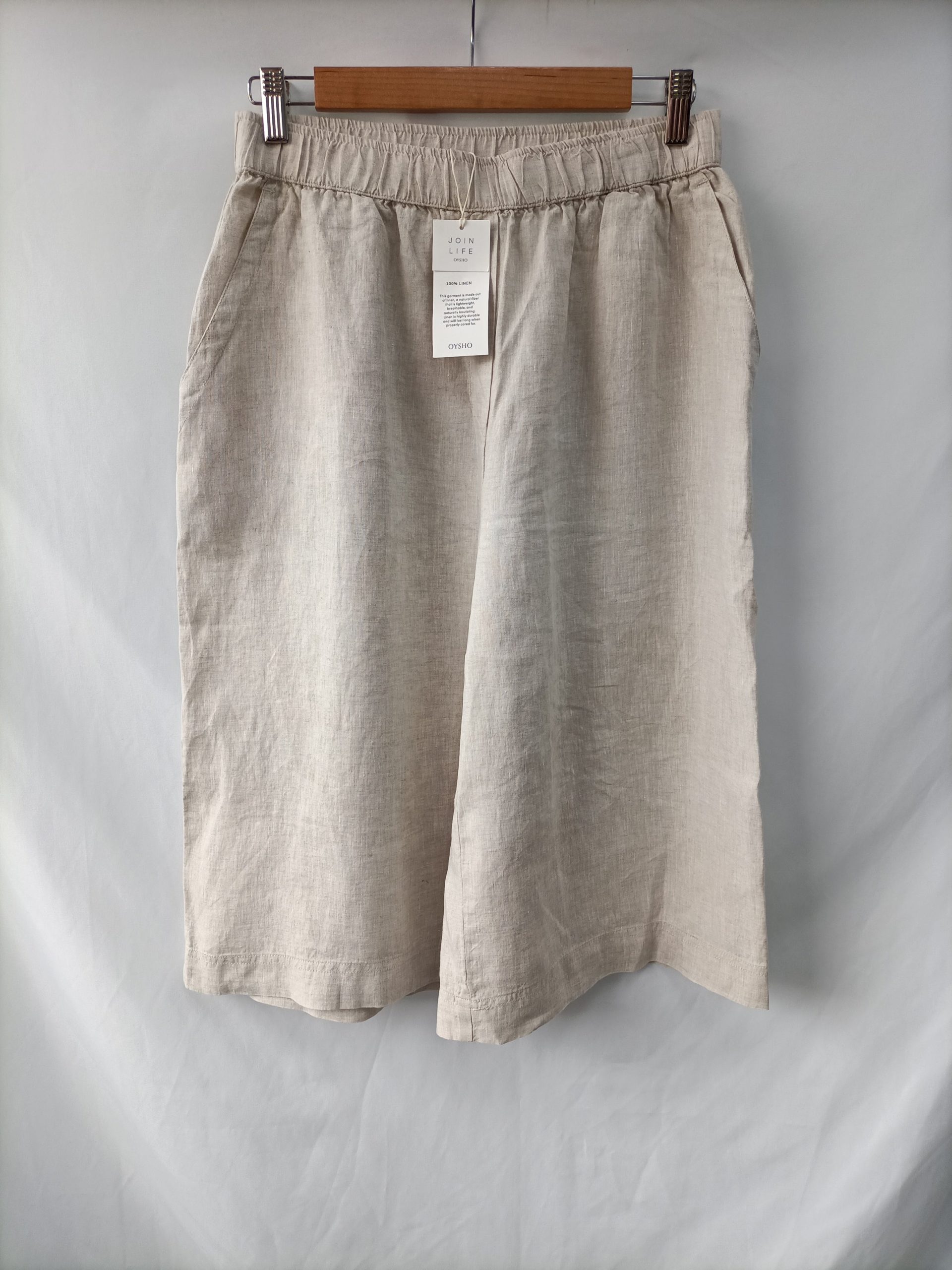 OYSHO. Bermuda beige lino T.m
