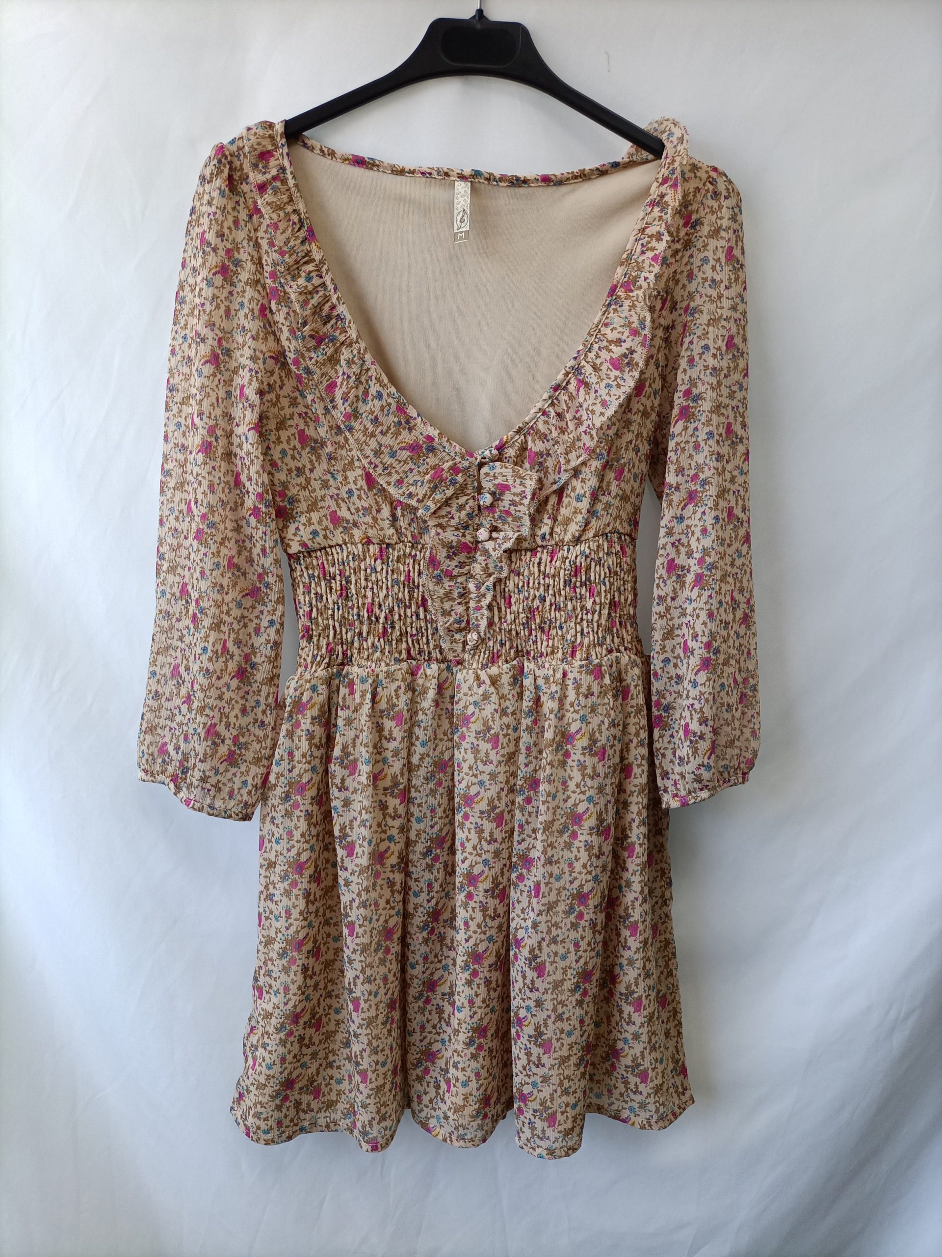 STRADIVARIUS. Vestido beige flores T.m