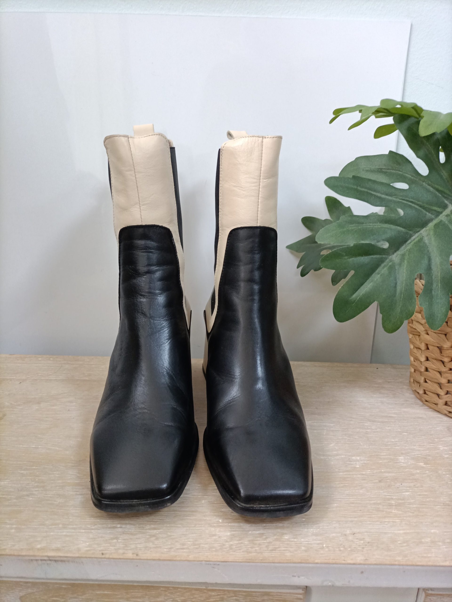WONDERS. Botas bicolor T.38