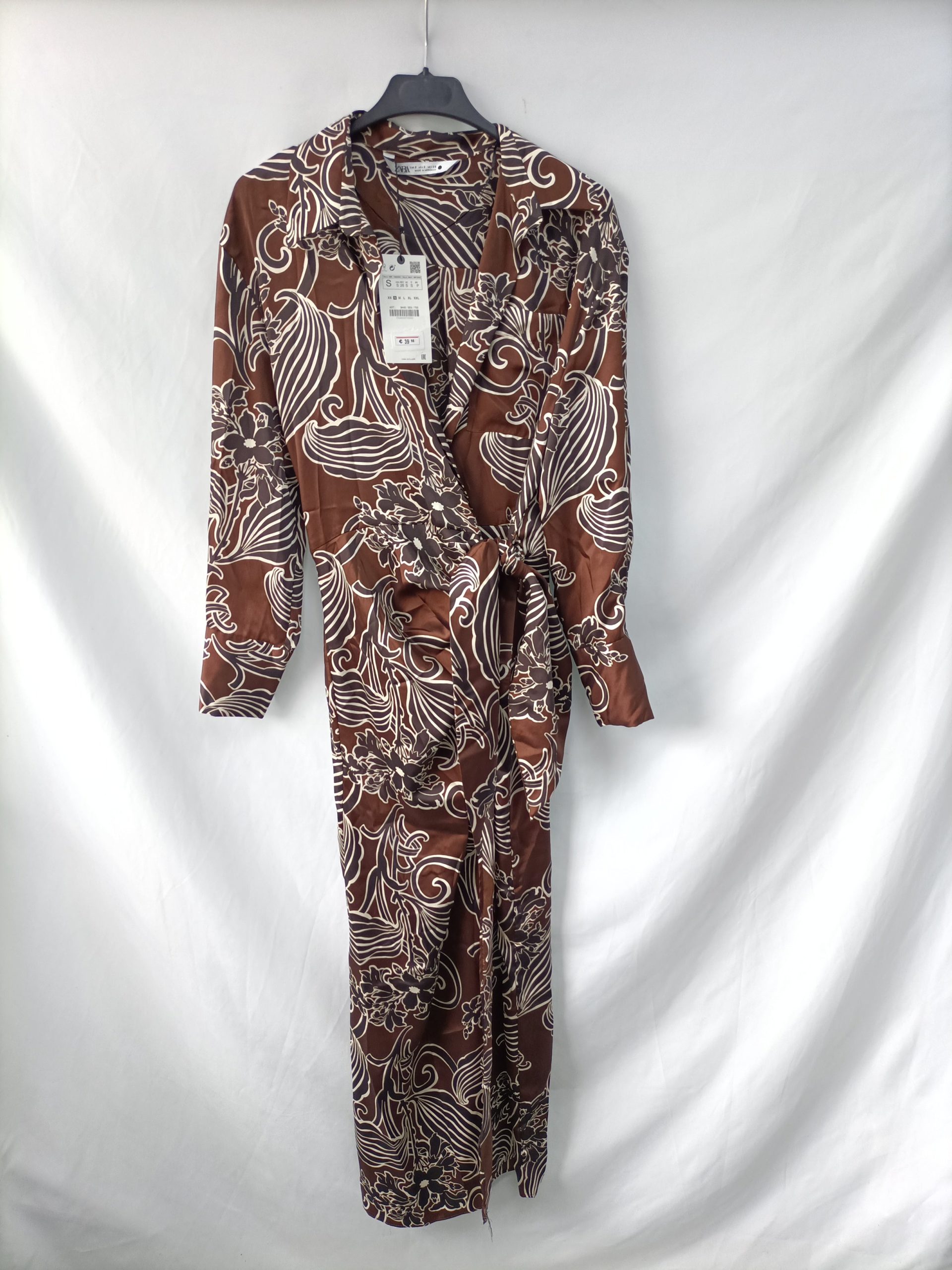 ZARA.Vestido midi marrones T.S