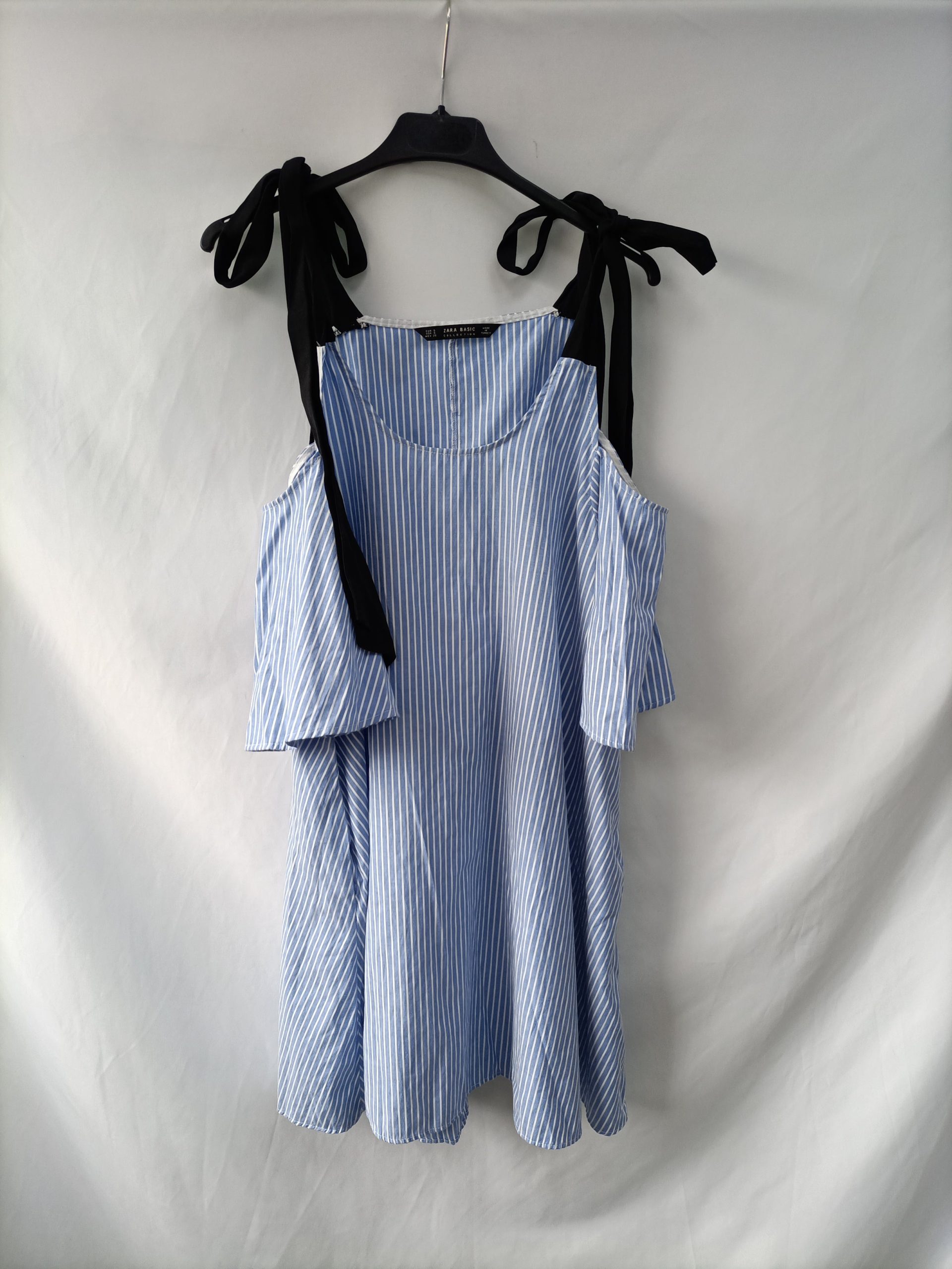 ZARA.Vestido rayas hombros descubiertos T.S