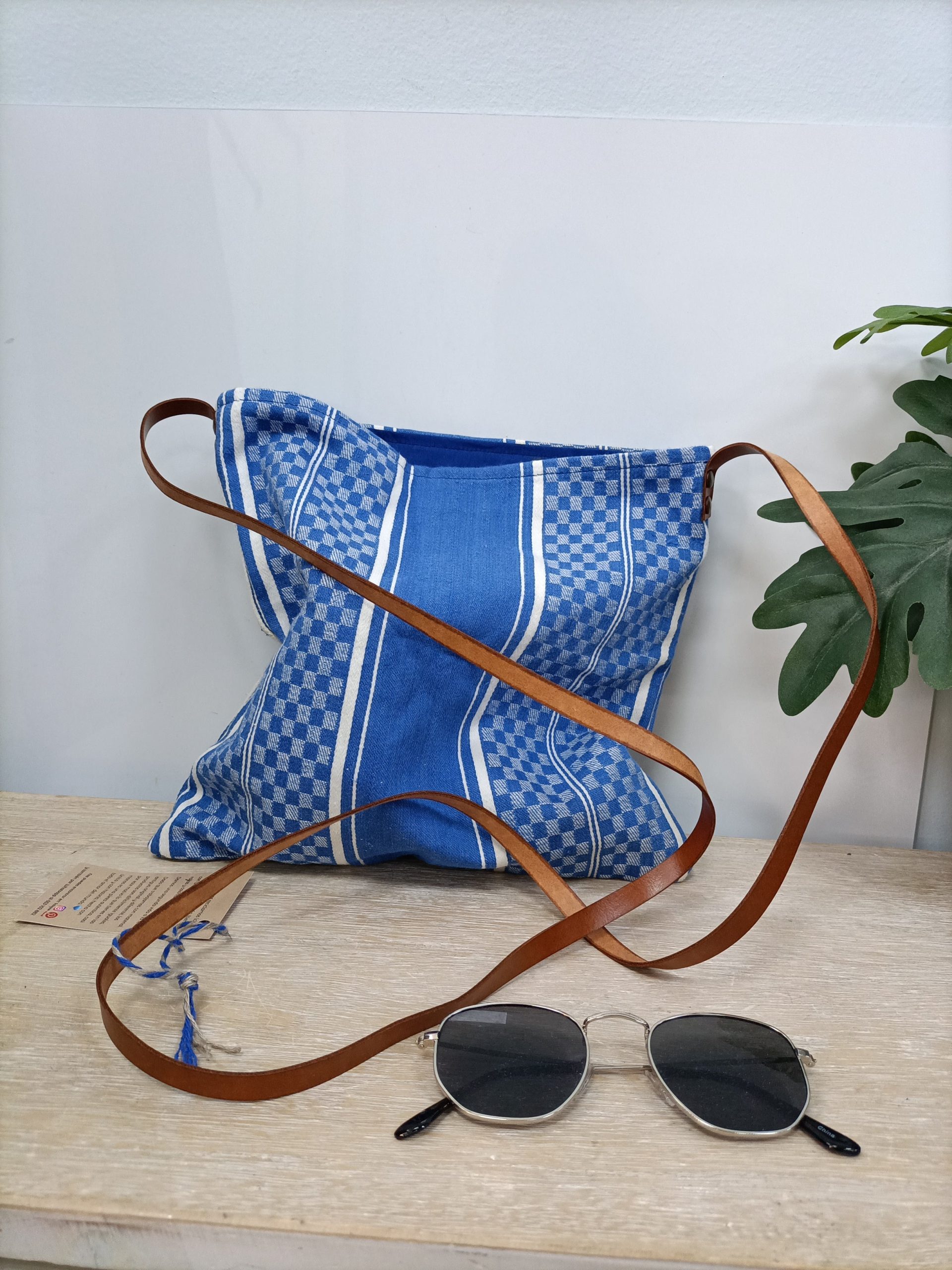 ONA BOSSES. Bolso de cuadros