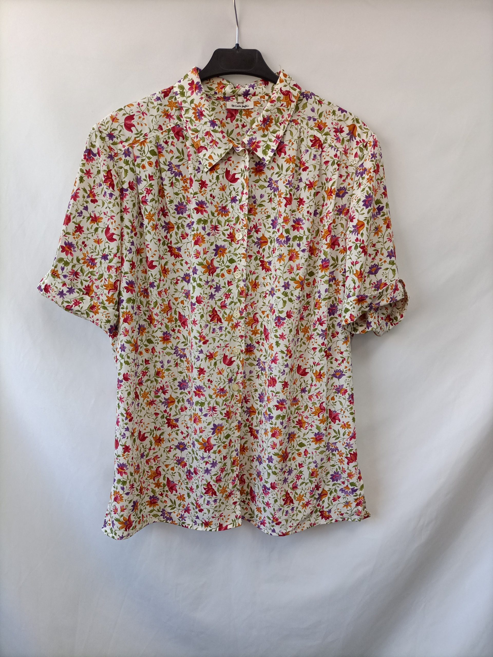 EL CORTE INGLÉS.Blusa vintage flores Tu(l)