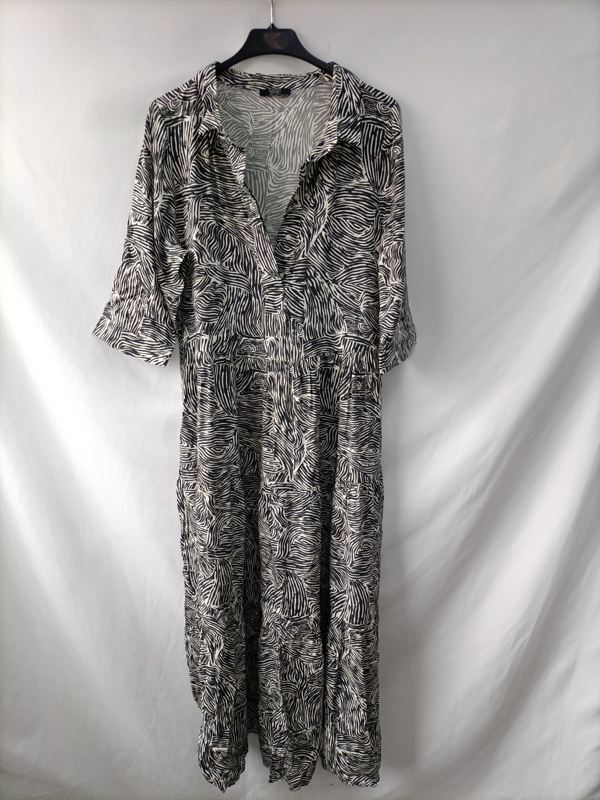 PARFOIS. Vestido animal print T.s/m