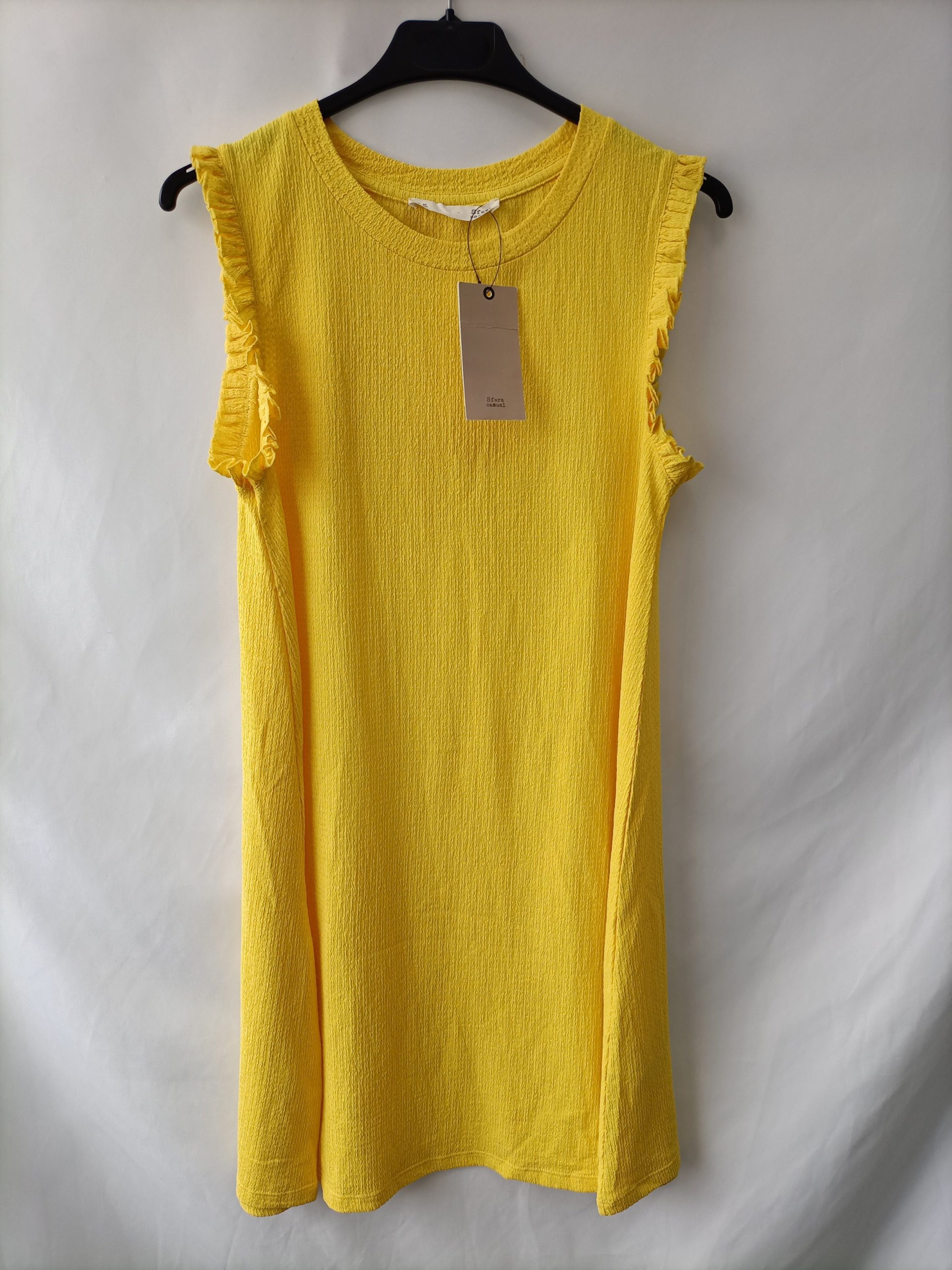 SFERA. Vestido corto amarillo T.m