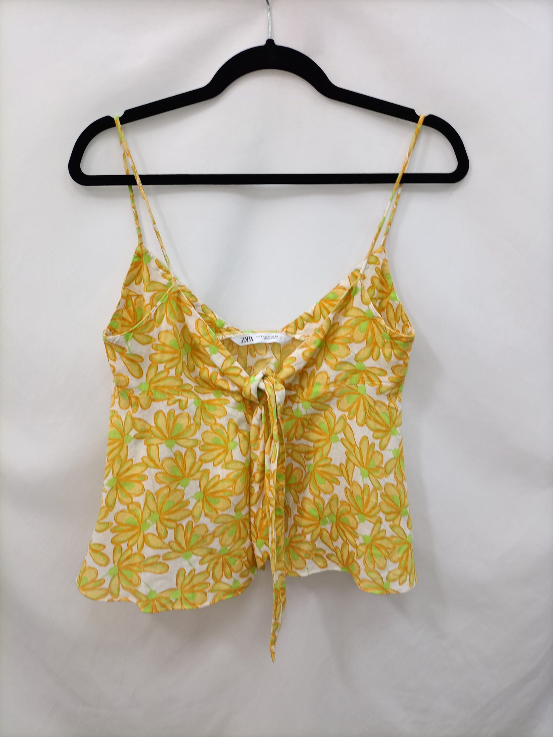 ZARA.Tops estampado amarillo T.S