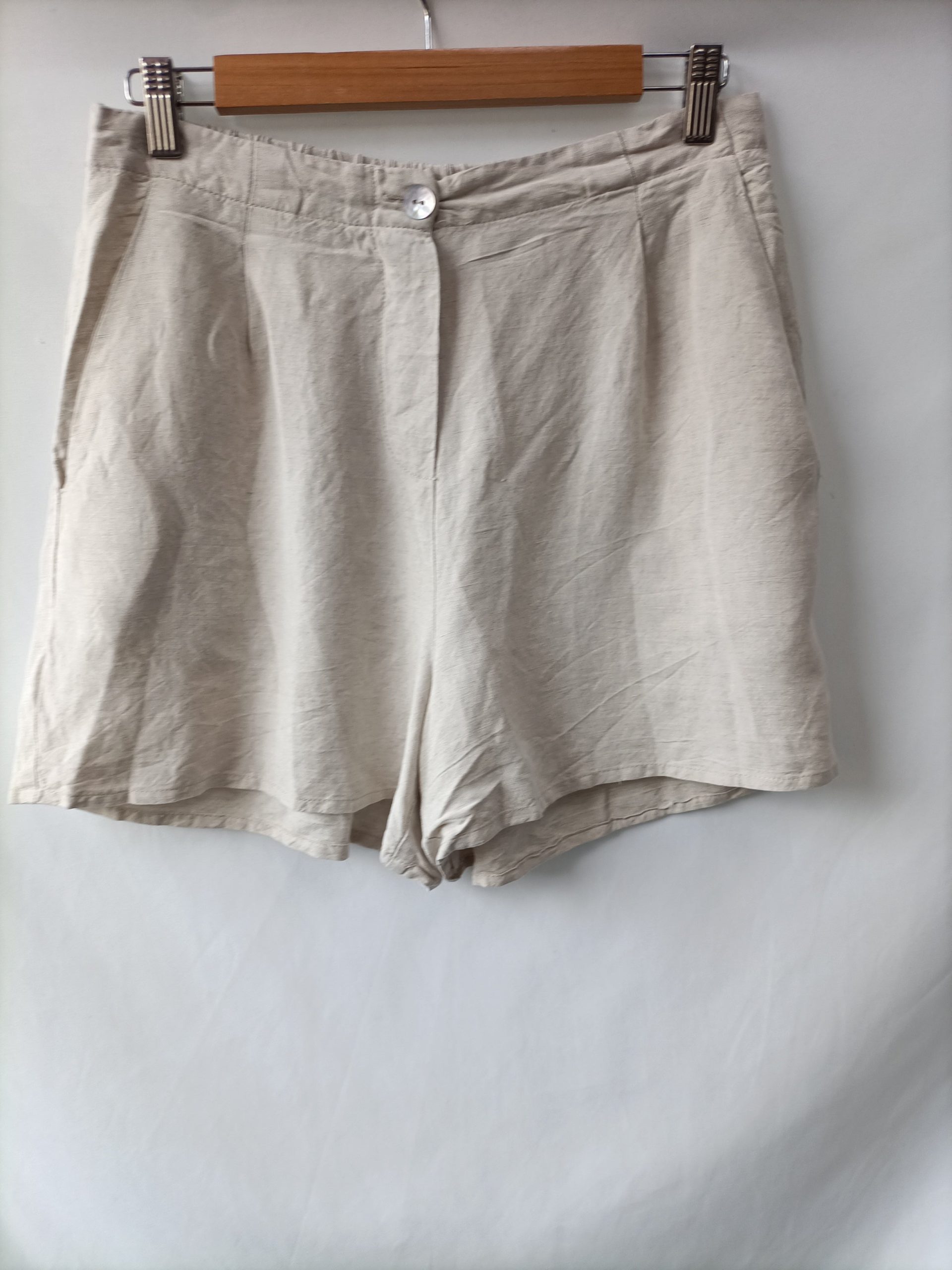 OYSHO. Pantalón beige lino T.m