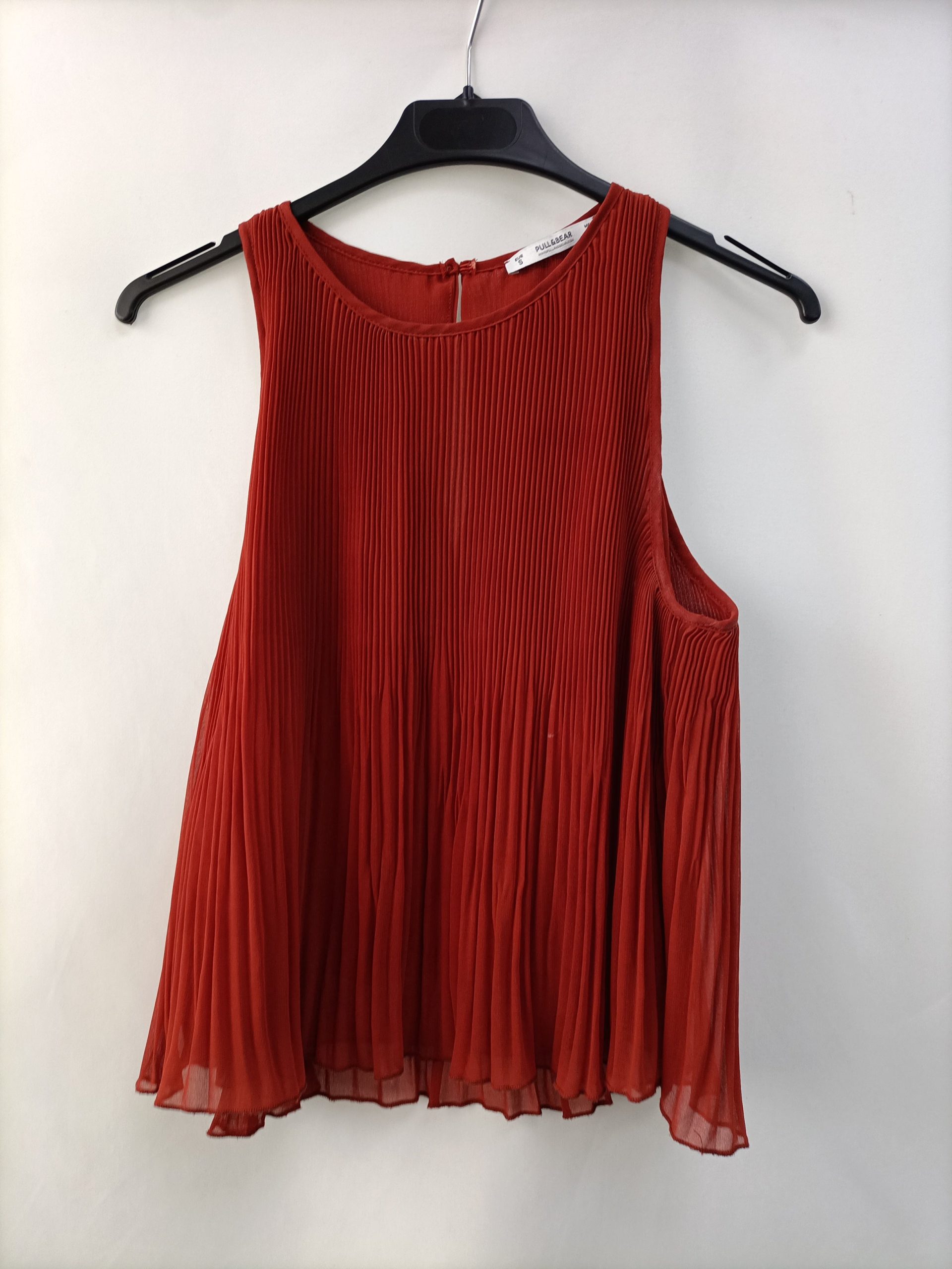 PULL&BEAR.Top plisado teja T.s