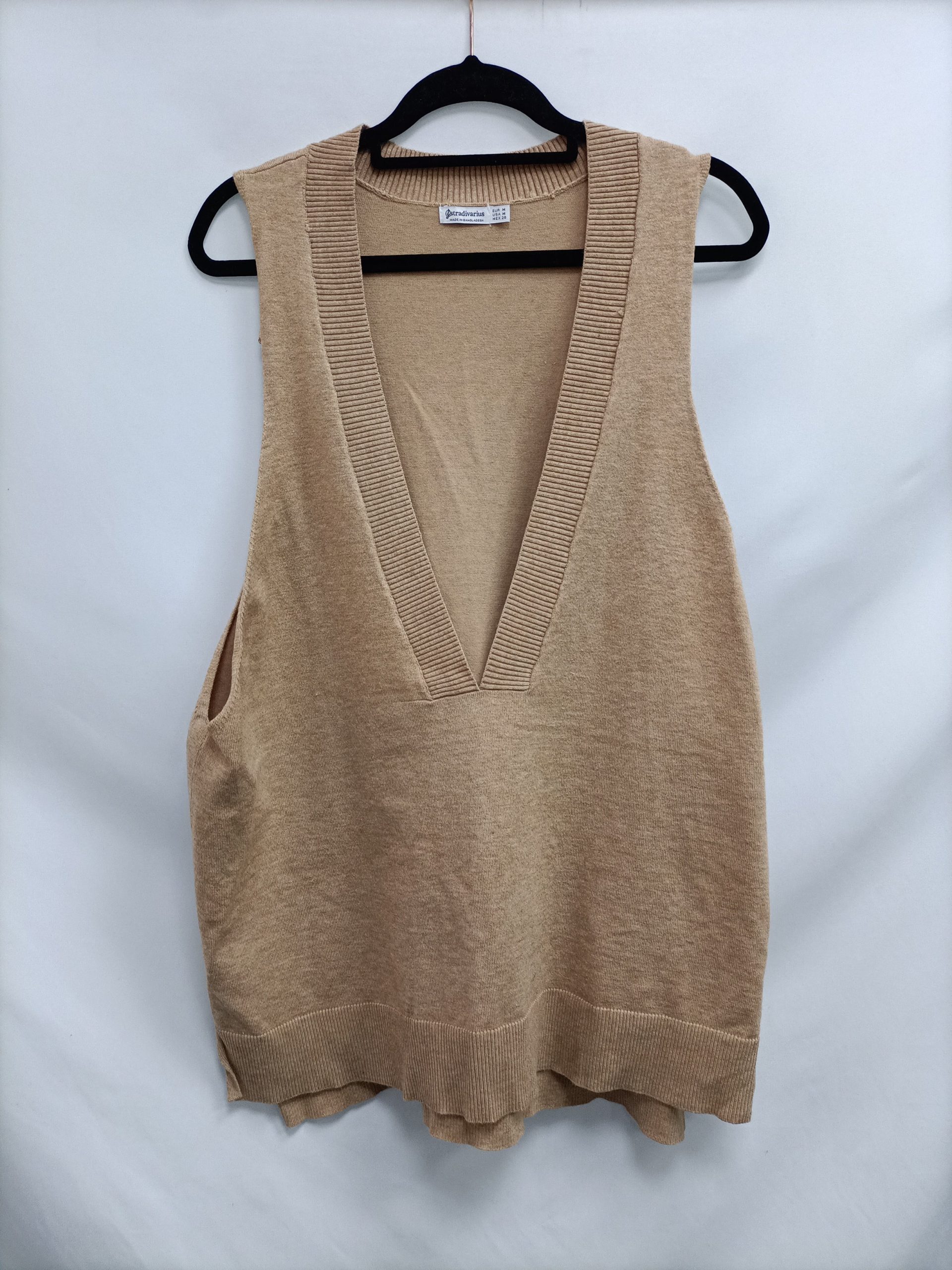 STRADIVARIUS. Chaleco camel T.m
