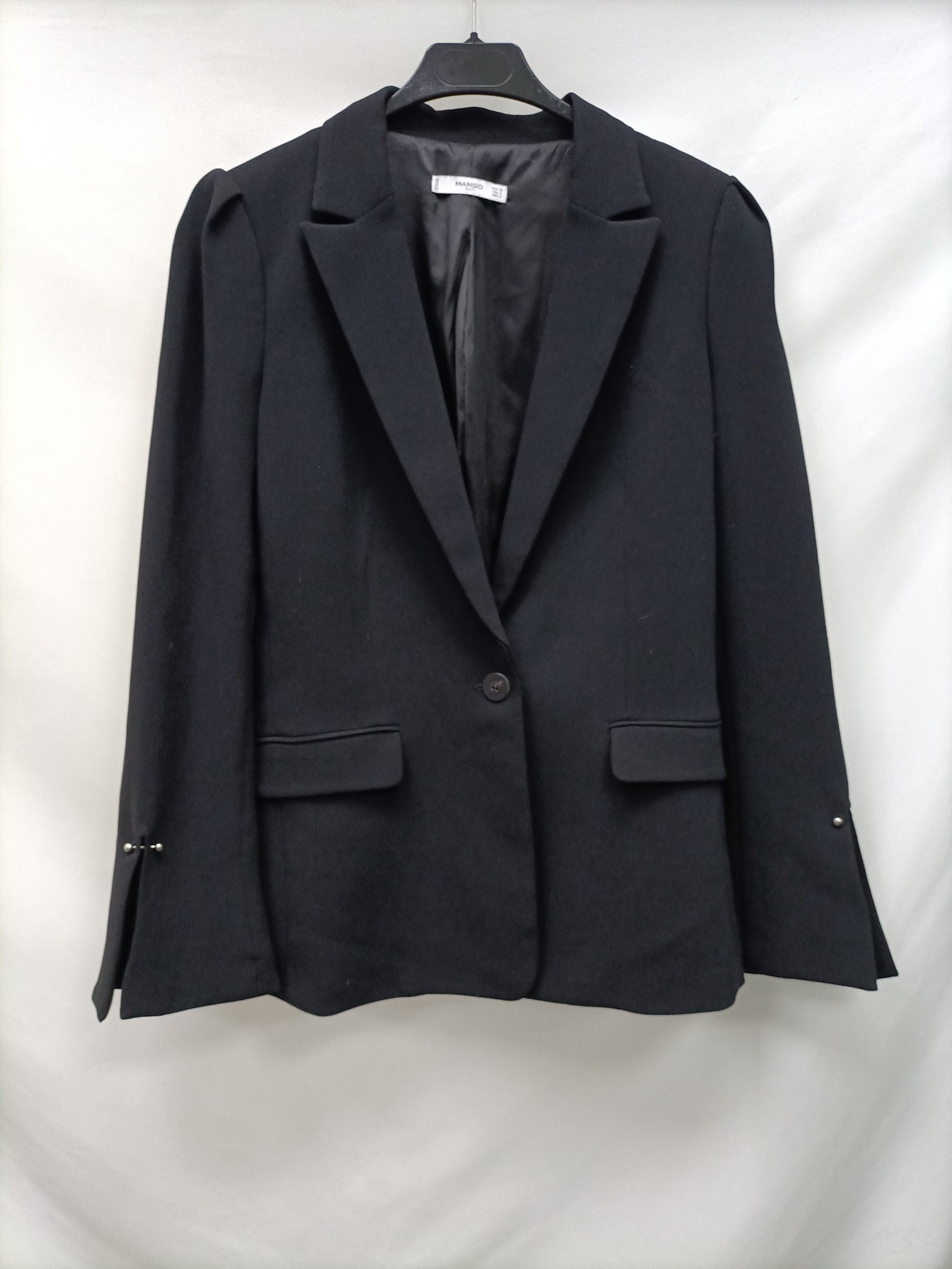 MANGO. Blazer negra vestir T.38