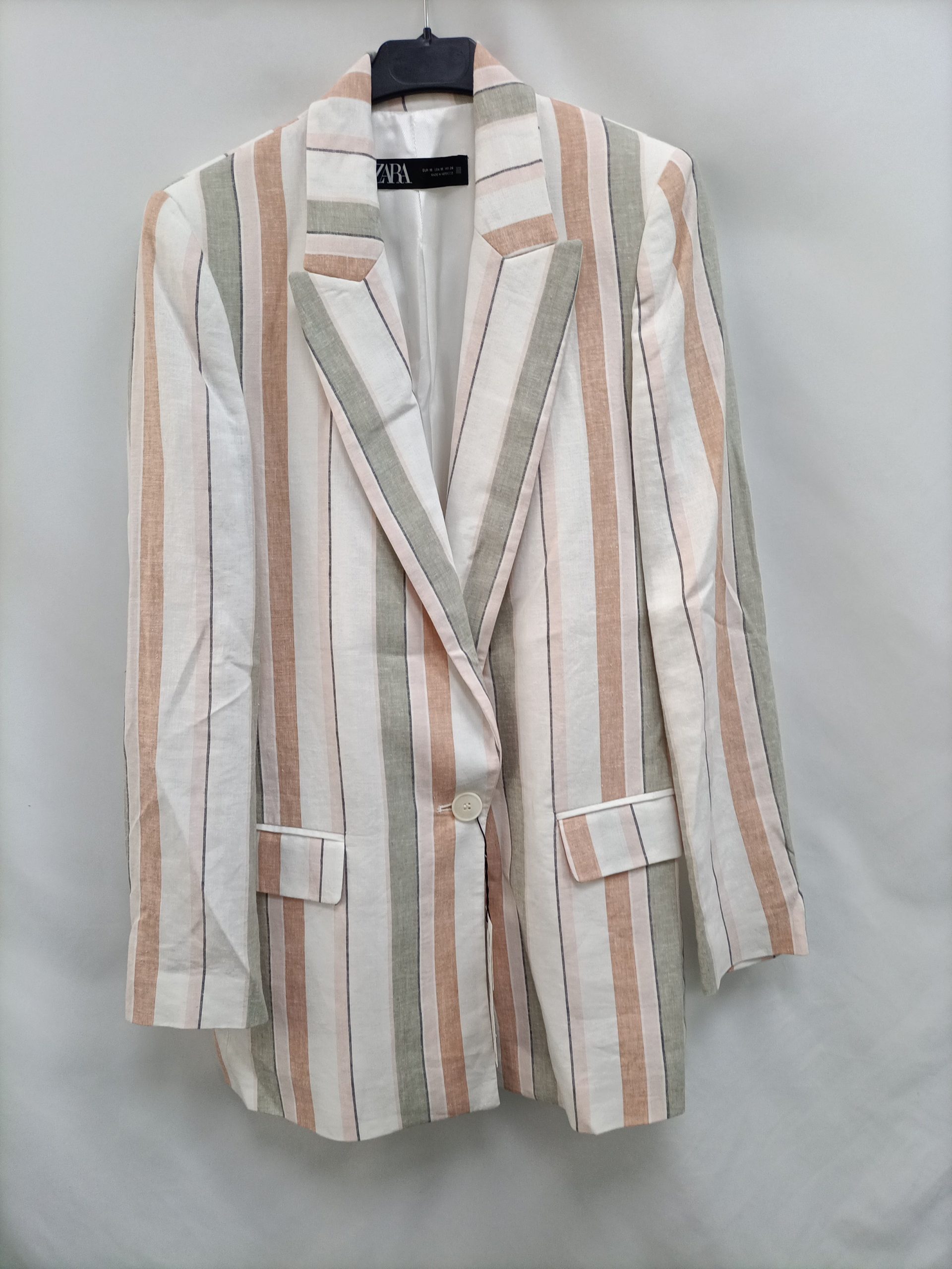 ZARA.Blazer lino rayas tonos pastel oversized T.XS