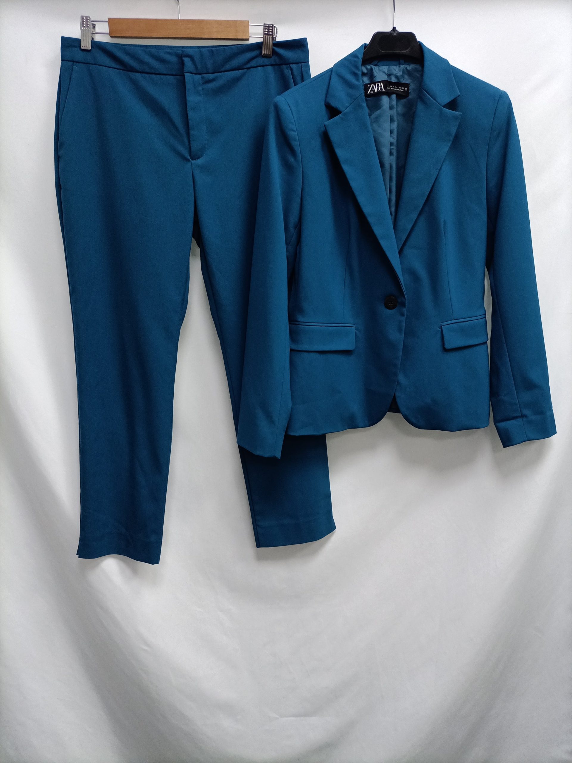 ZARA. Total look azul T.38