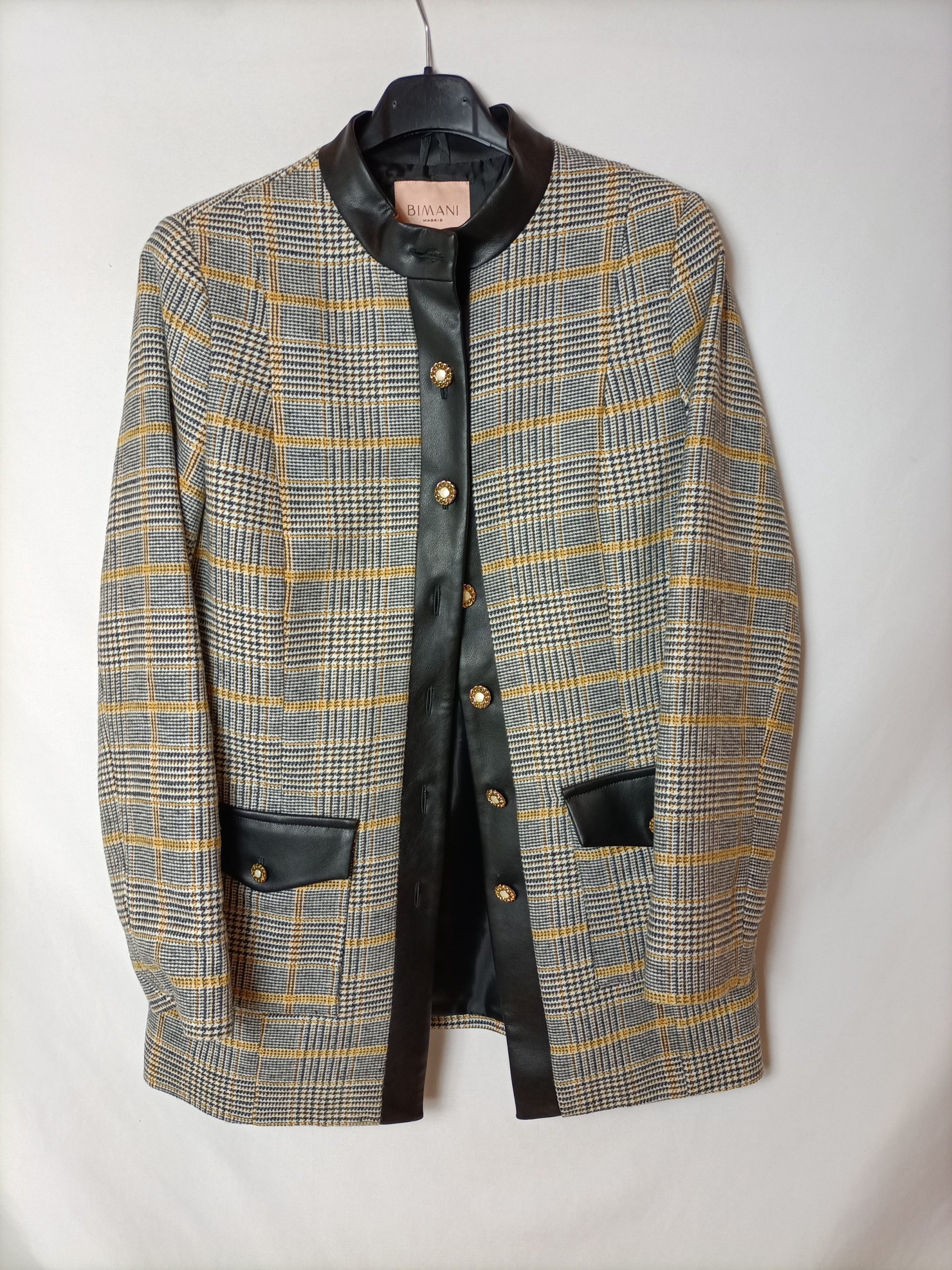 BIMANI. Chaqueta de cuadros T.s