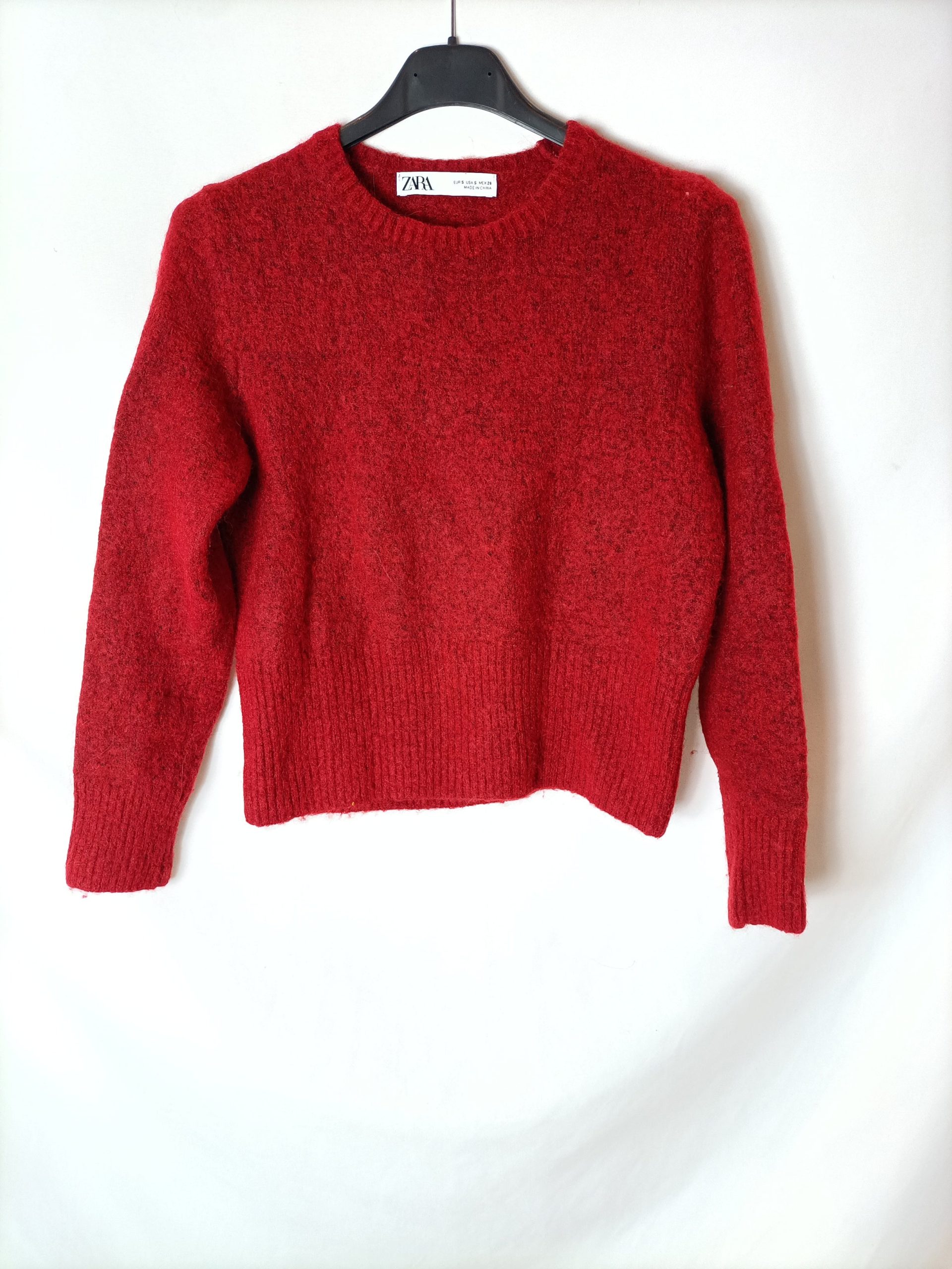 ZARA. Jersey rojo jaspeado T.s