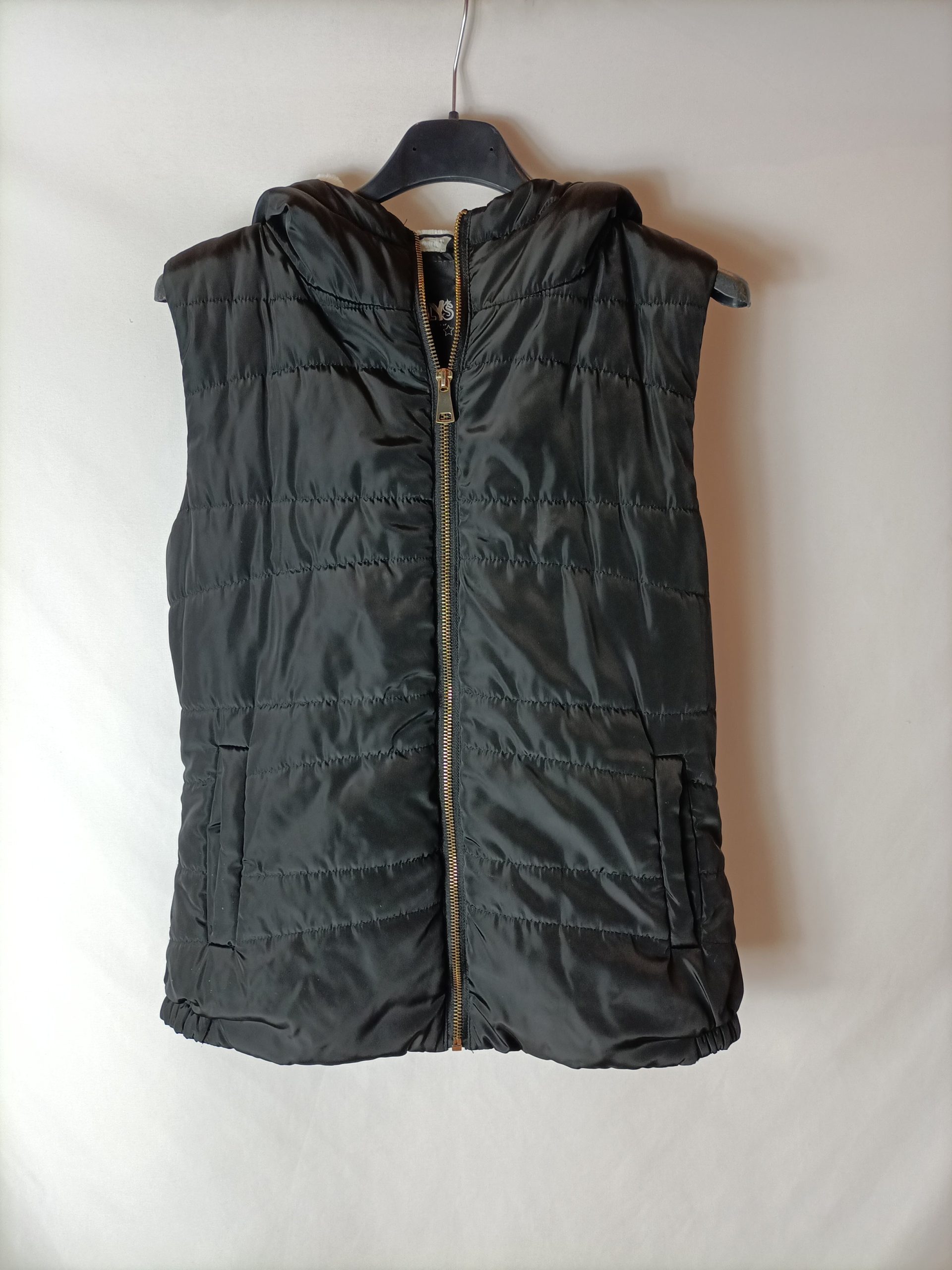 HAILYS. Plumas sin mangas negro. T XS