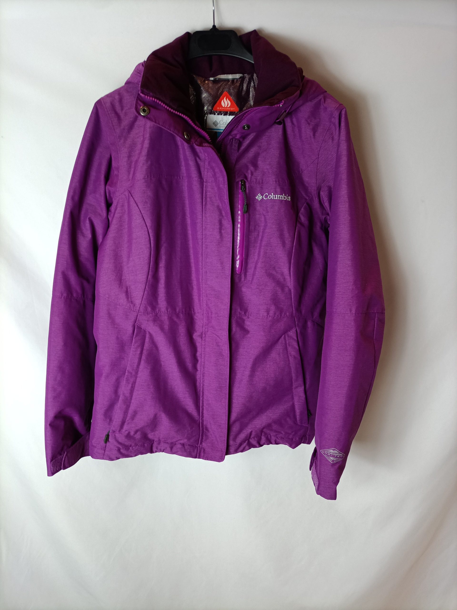 COLUMBIA. Abrigo rosa oscuro T.m