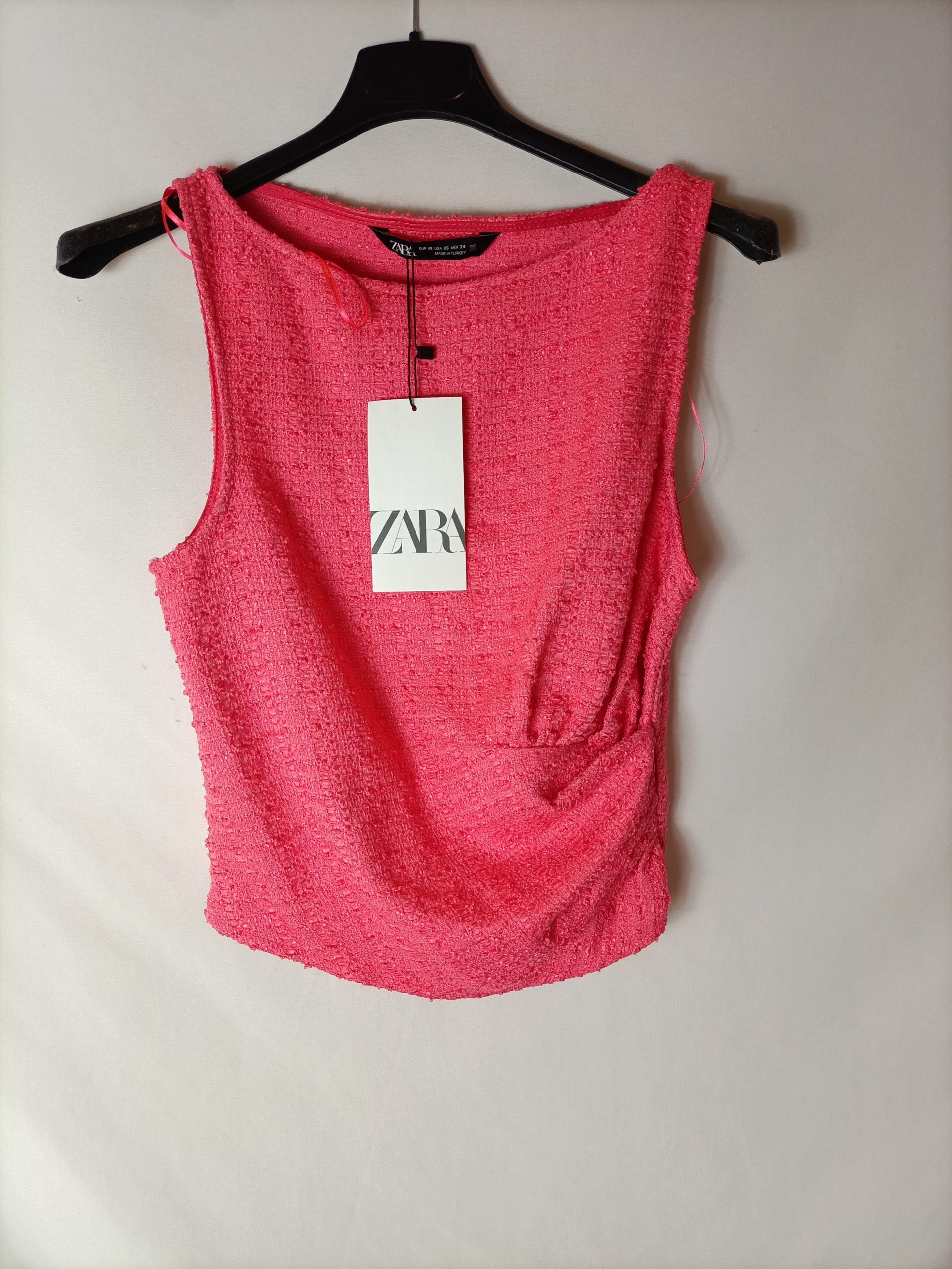 ZARA. Top tweed rosa T.xs