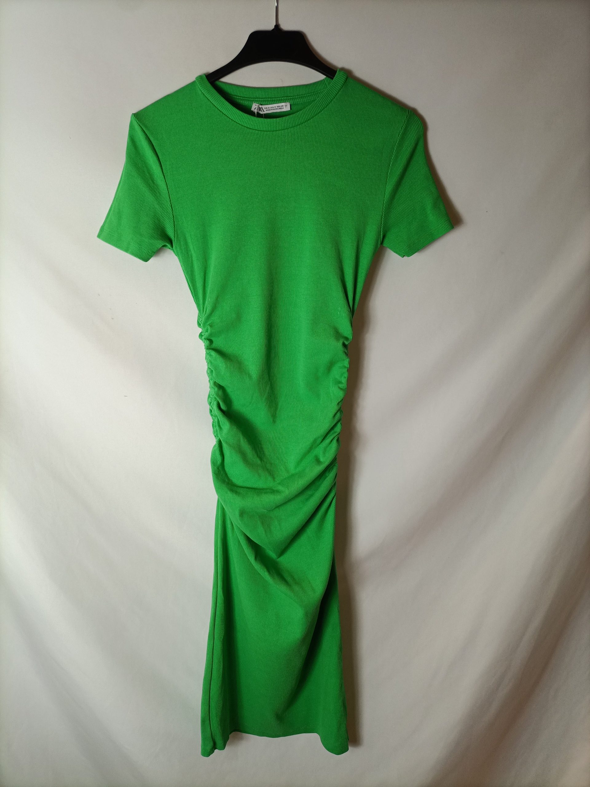 ZARA. Vestido midi verde T. s