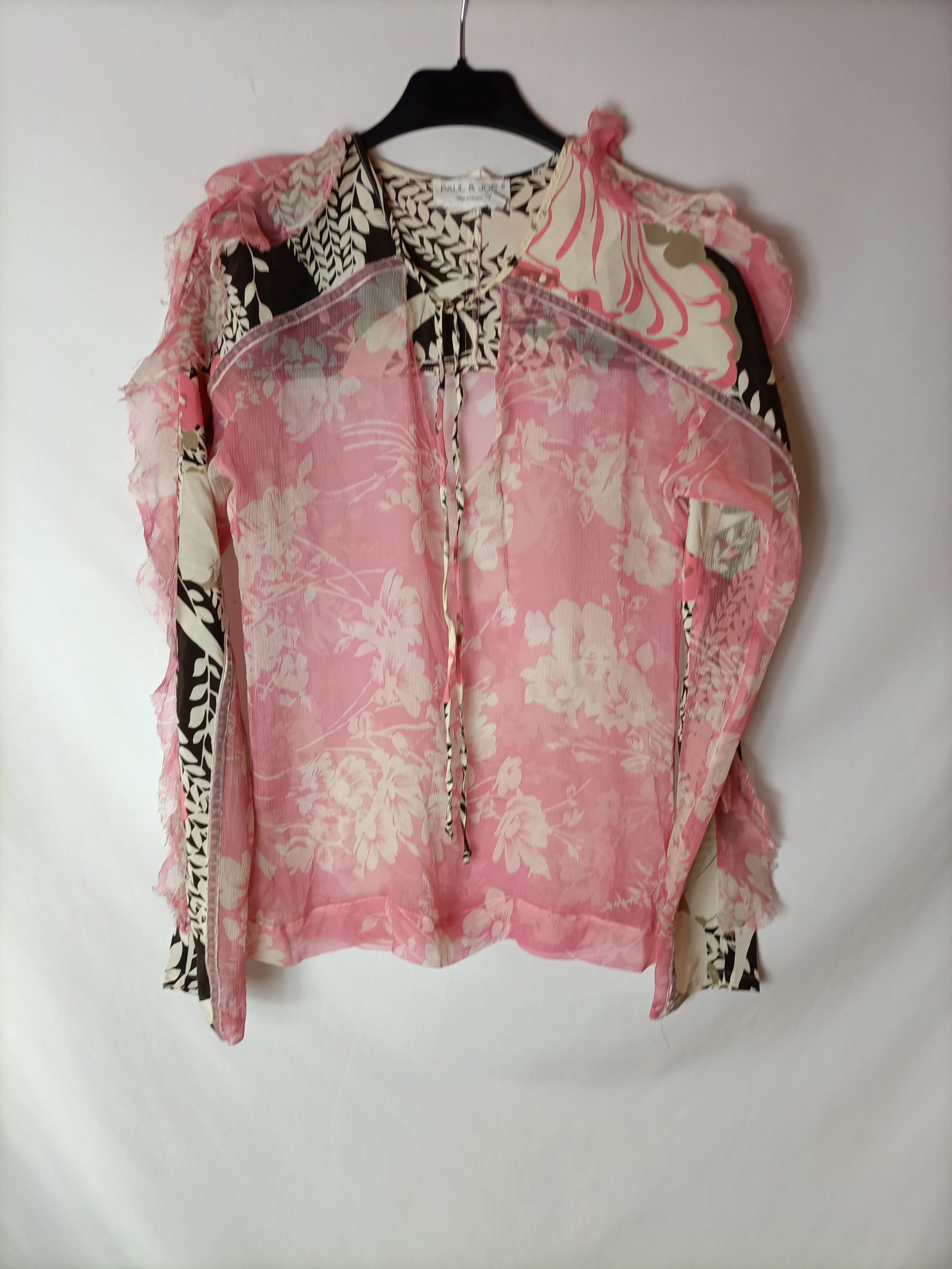 PAUL&JOE. Blusa semitransparente doble textura rosa. T 1 (36)