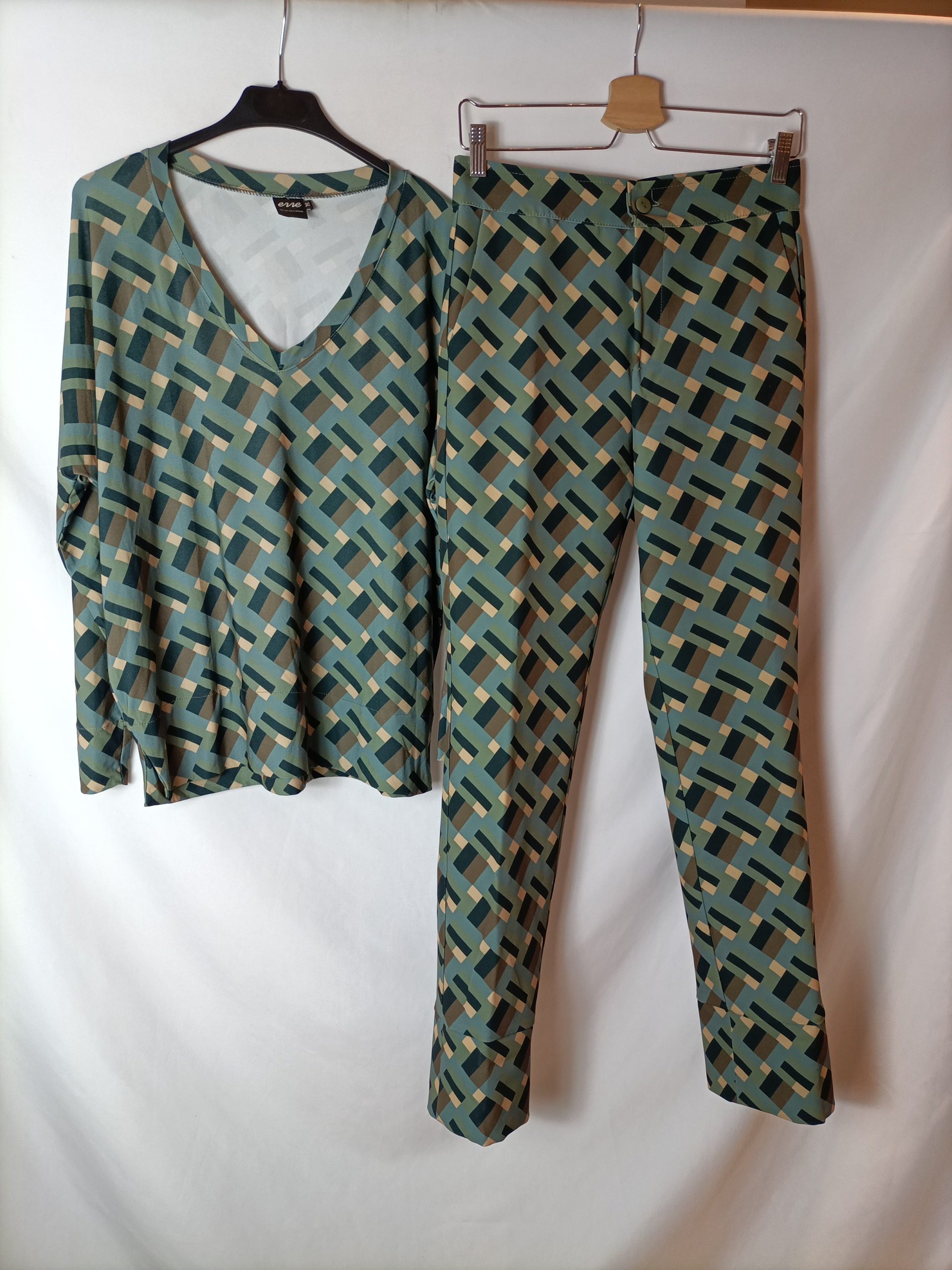 ERRE. Total look estampado T.m/36