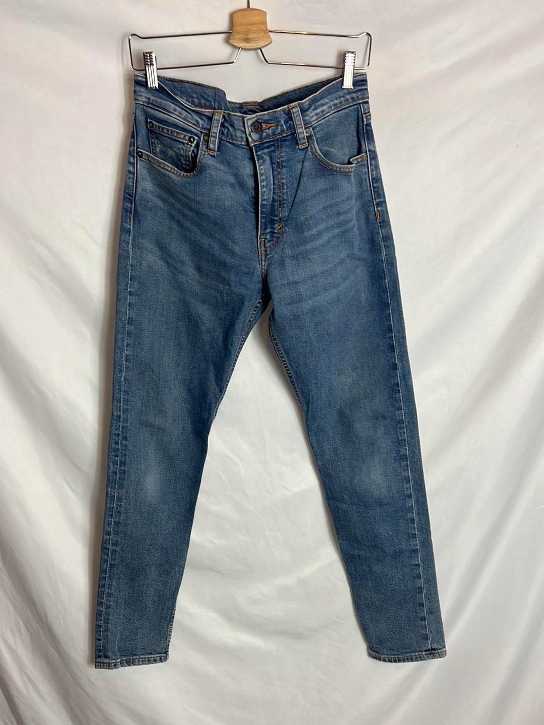 LEVI'S. denim clásico T.30 (40)