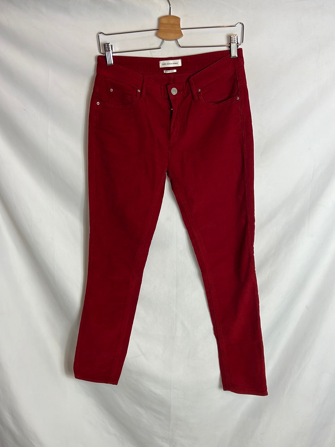 ISABEL MARANT ÉTOILE. Pantalón pitillo micro pana rojo.T 38
