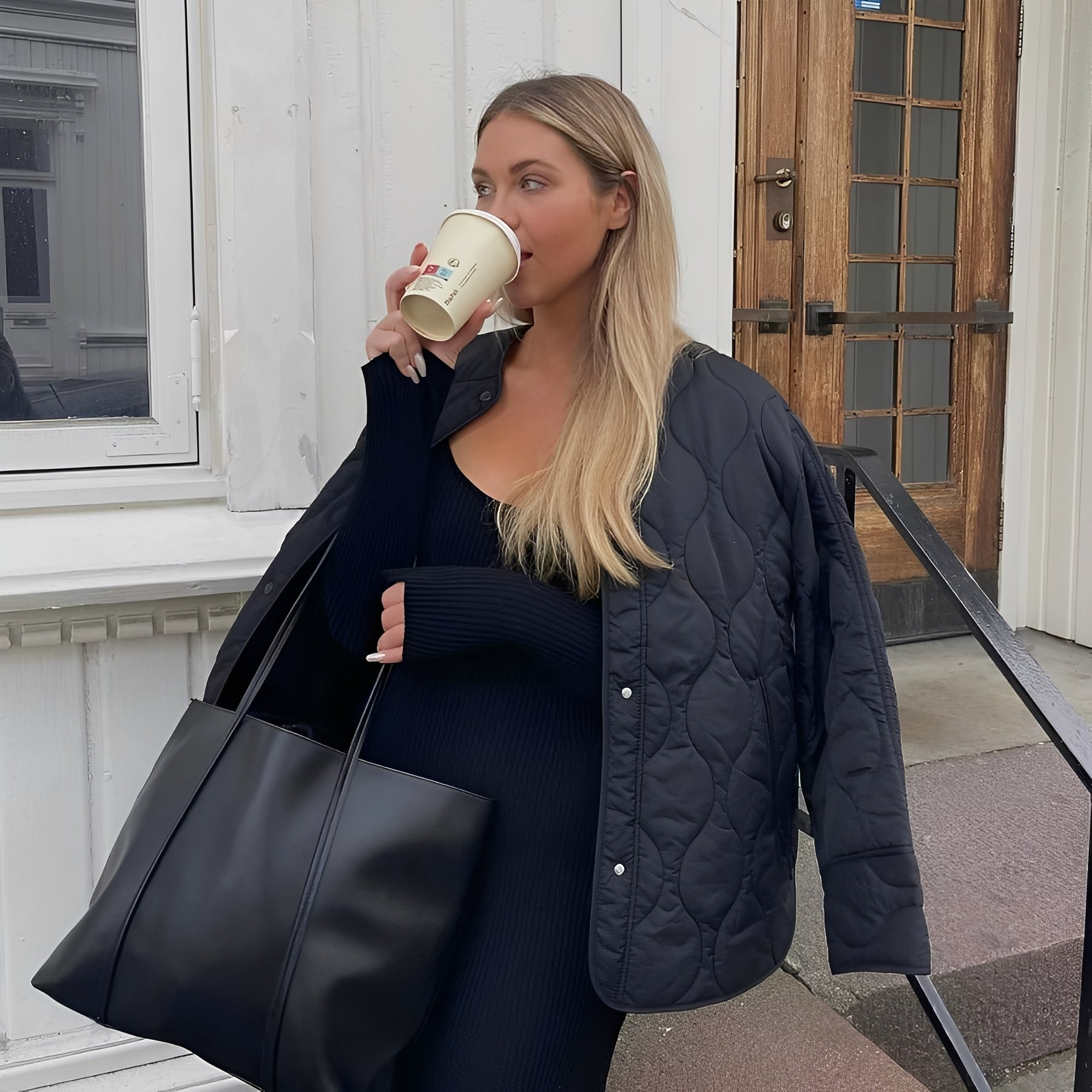 Ariella - Elegante abrigo de un solo botón con corte holgado para mujer