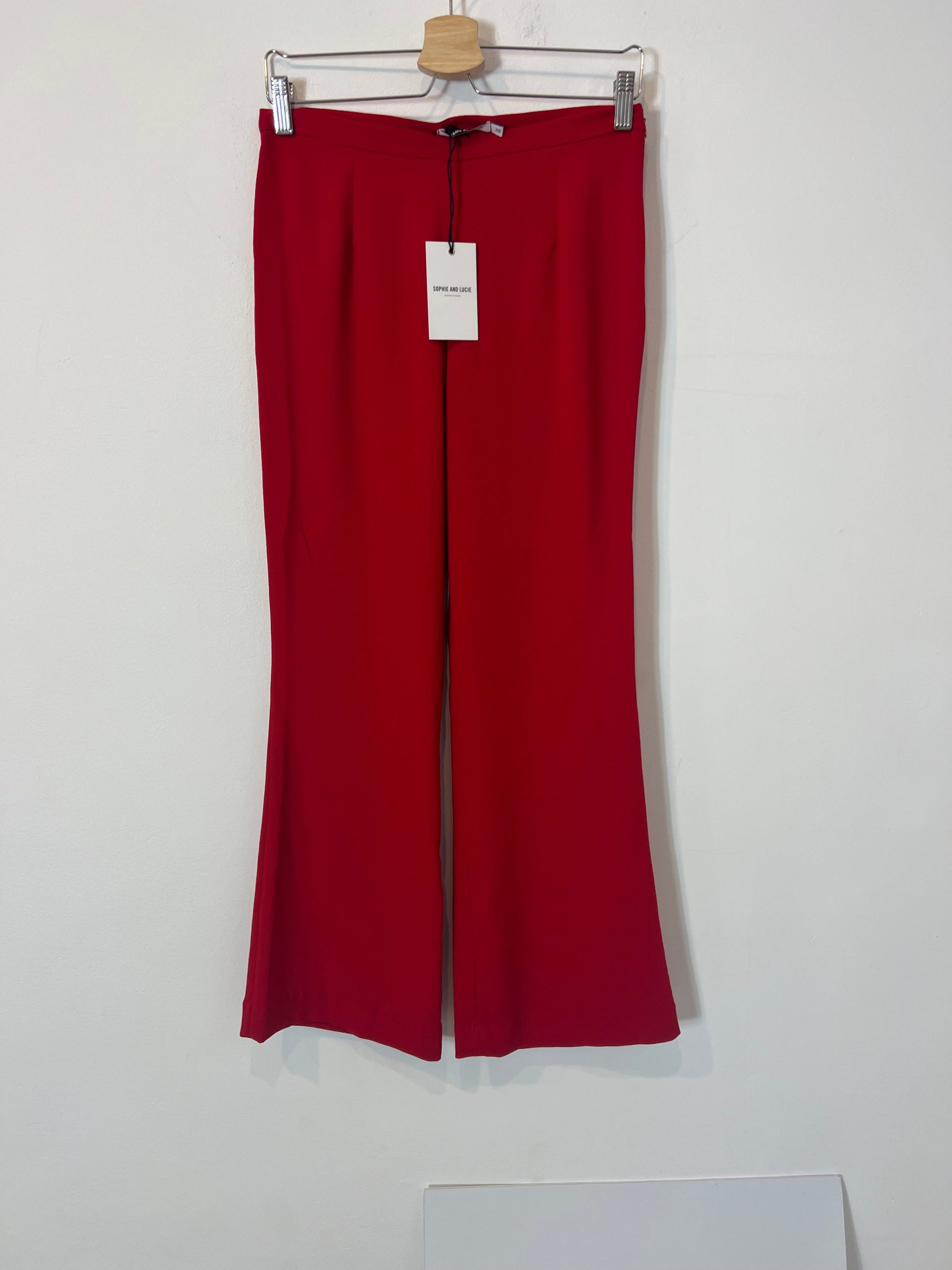 SOPHIE&LUCIE. pantalón rojo fluido T.38