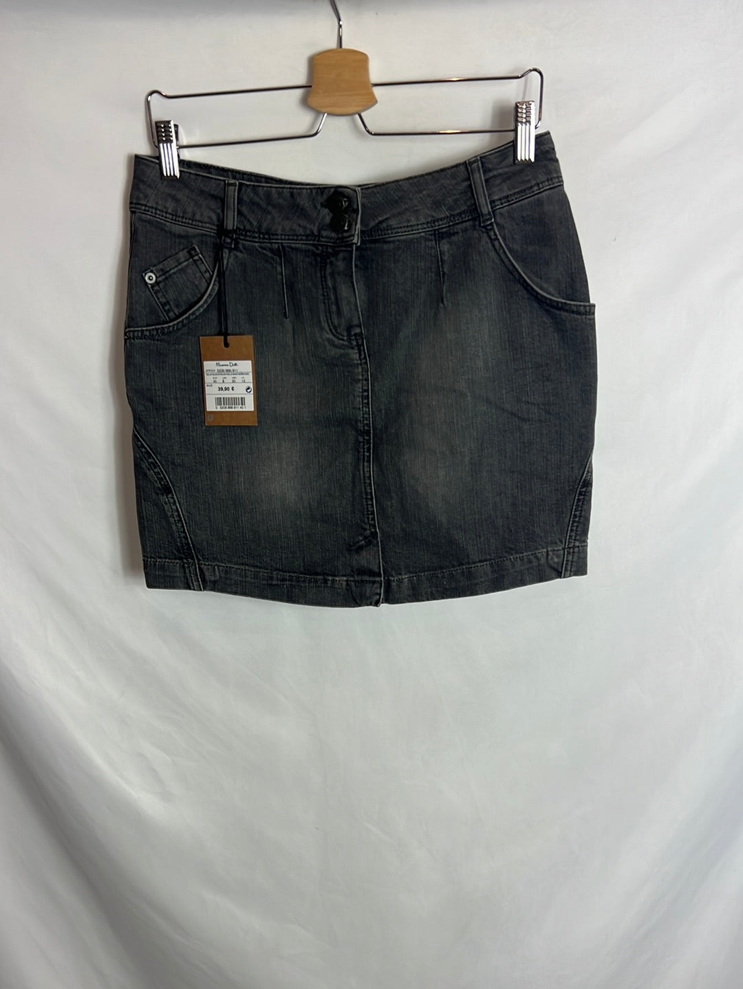 MASSIMO DUTTI . Falda corta denim gris. T 40