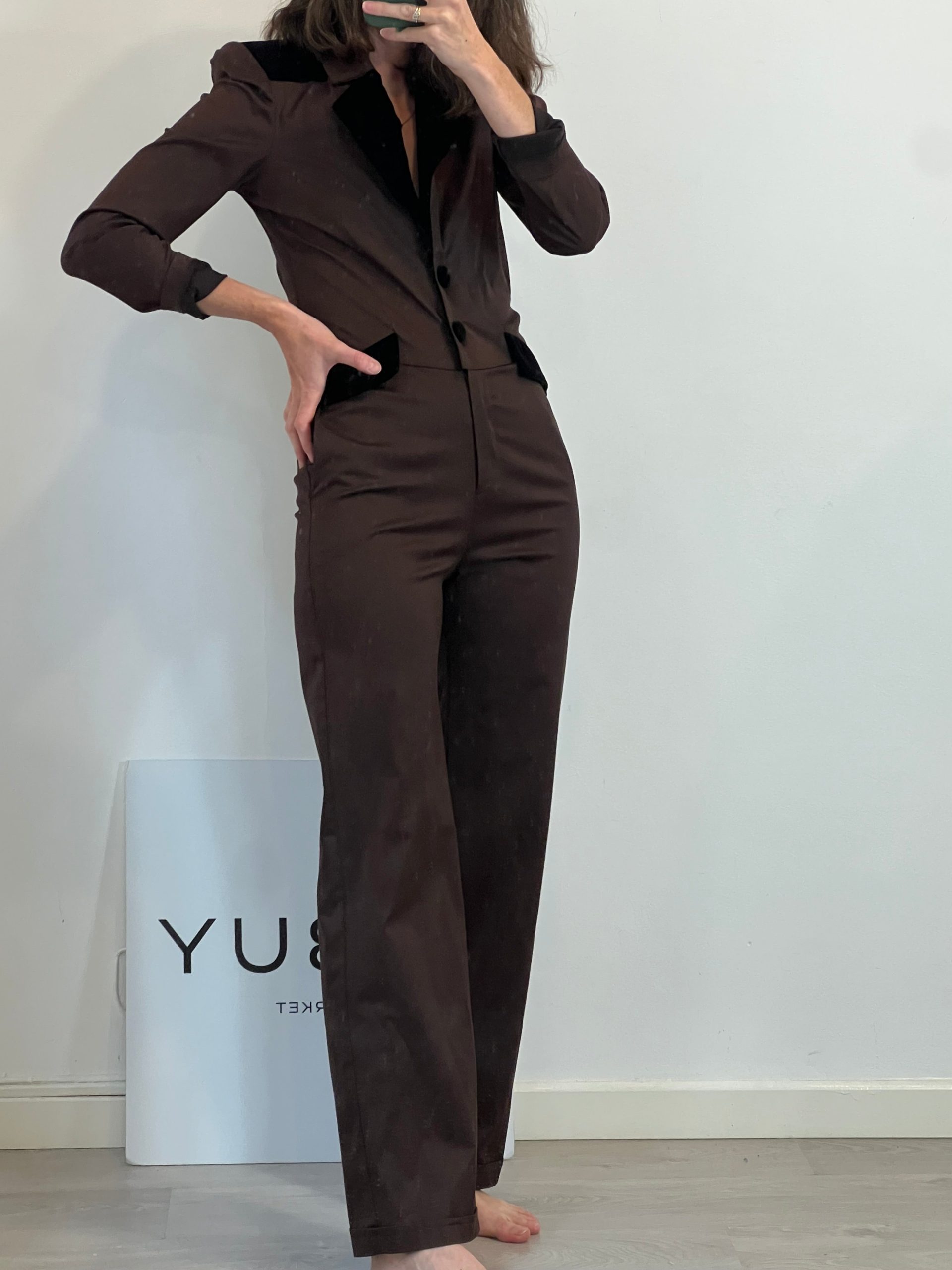 IQ COLLECTION. Mono marrón detalles terciopelo T.xs