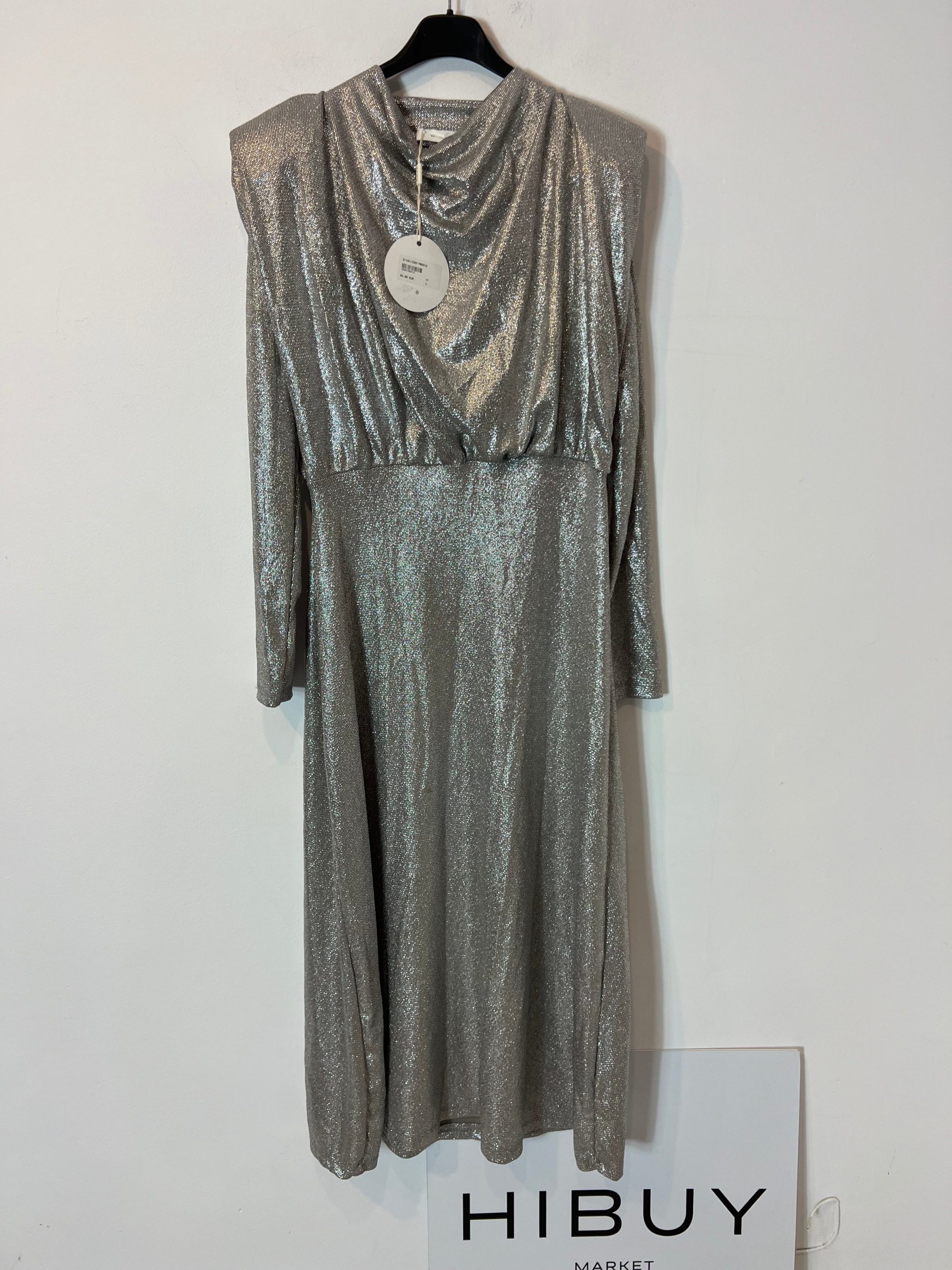 AMEÉ. Vestido largo plateado T.l