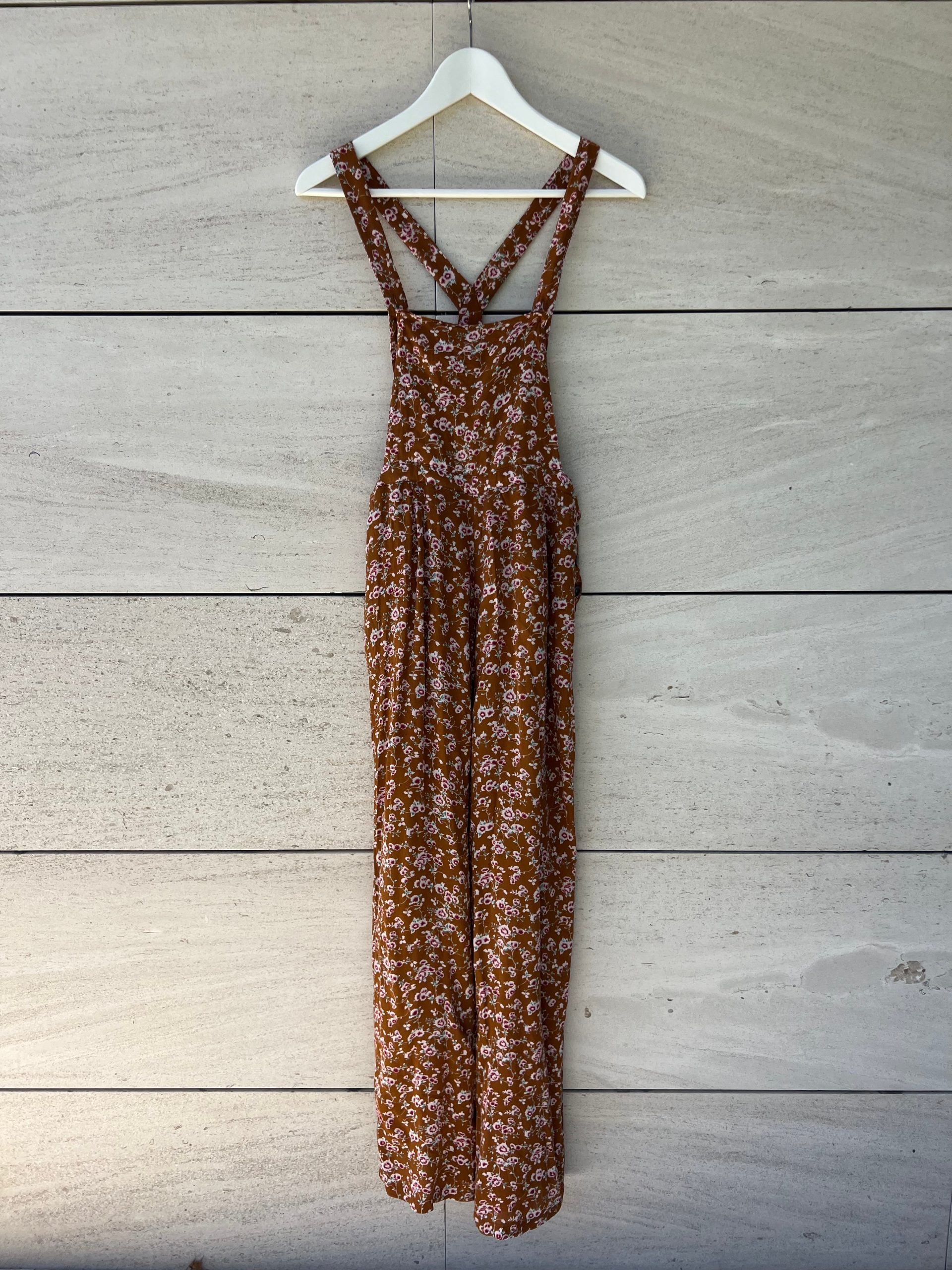 LOUISE MISHA. Peto fluido camel flores. T 36