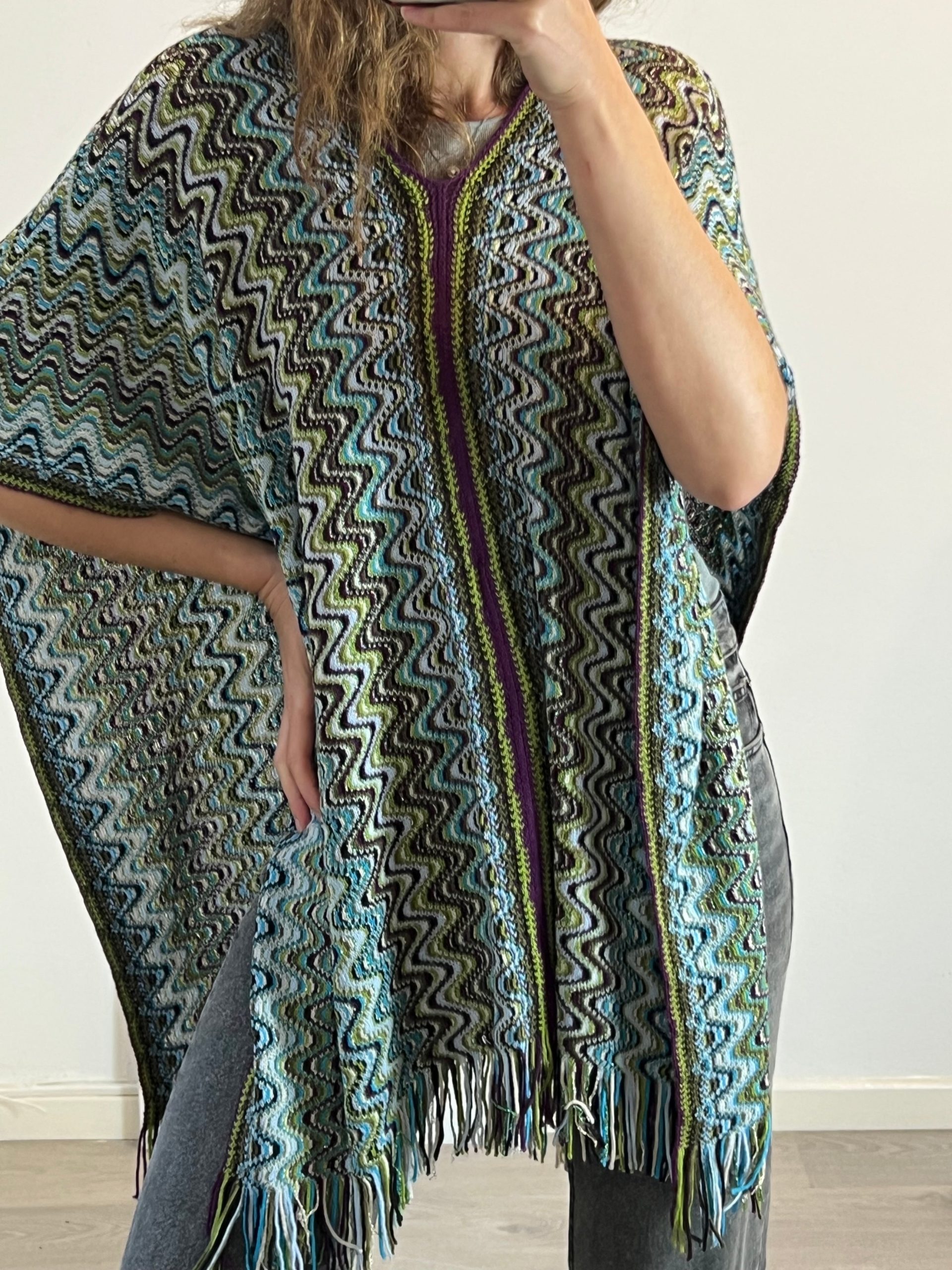 MISSONI. Poncho estampado con lana