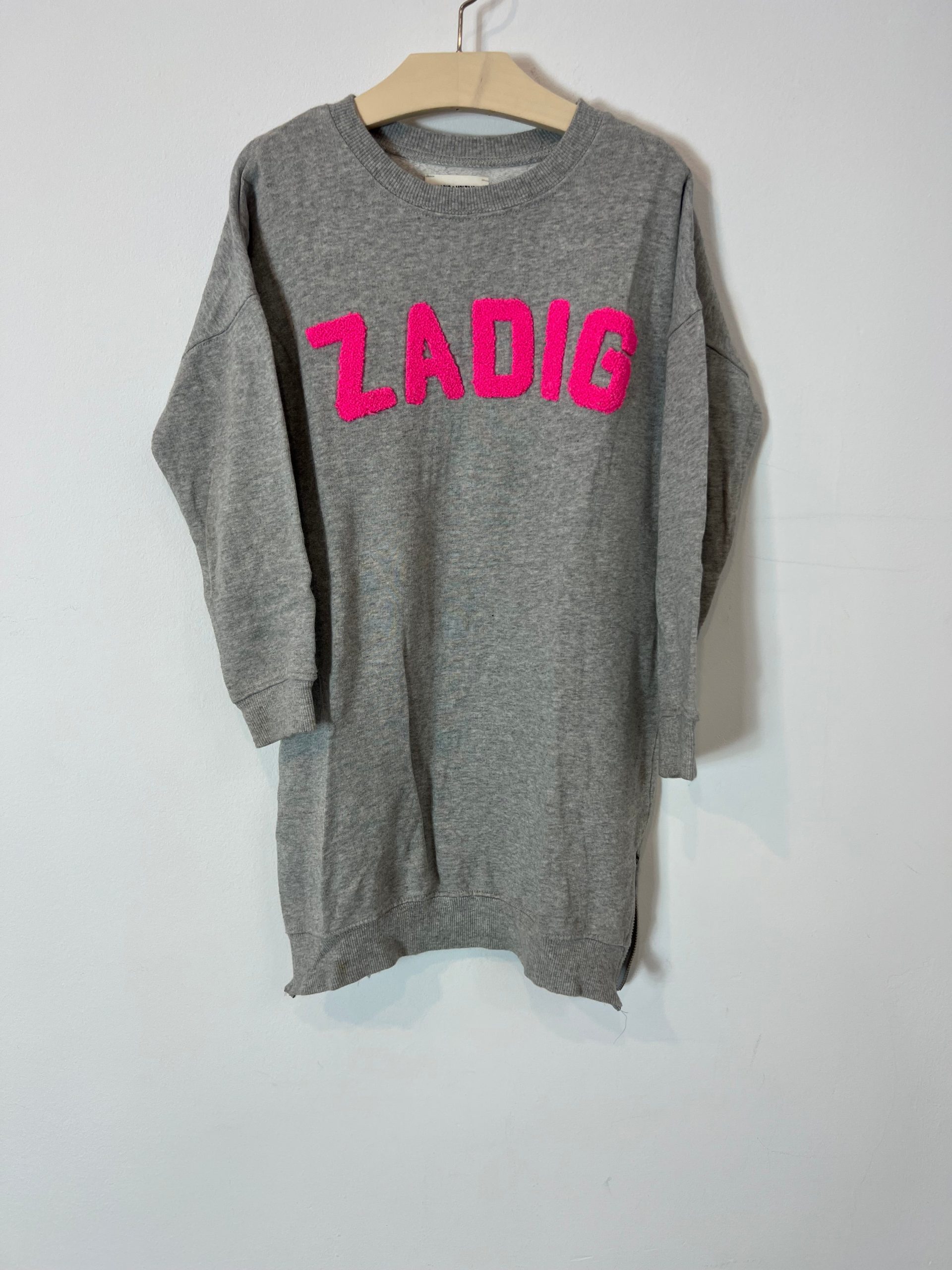 ZADIG&VOLTIRE. Vestido/sudadera larga gris letras. T 8 años