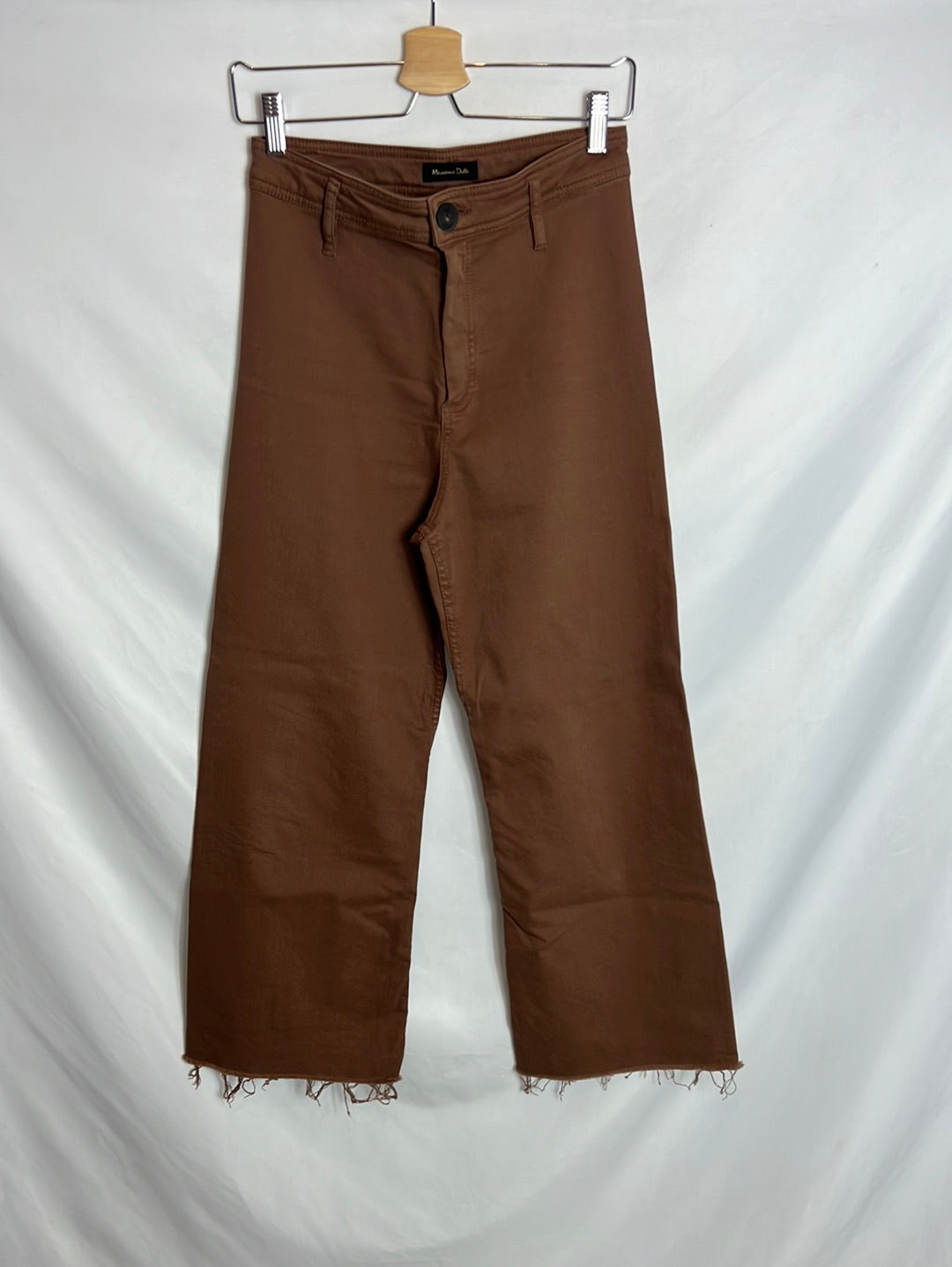 MASSIMO DUTTI . Pantalón marrón culotte. T 36