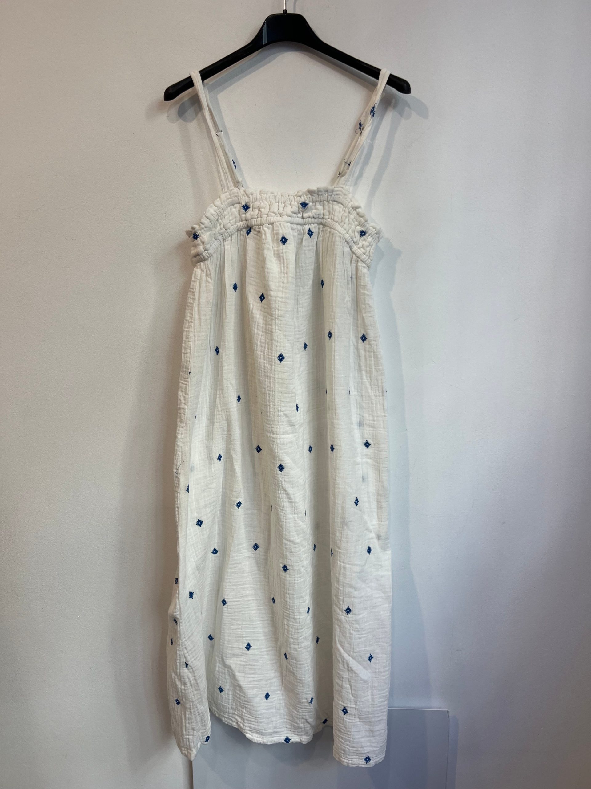 LEFTIES. Vestido midi blanco textura. T S