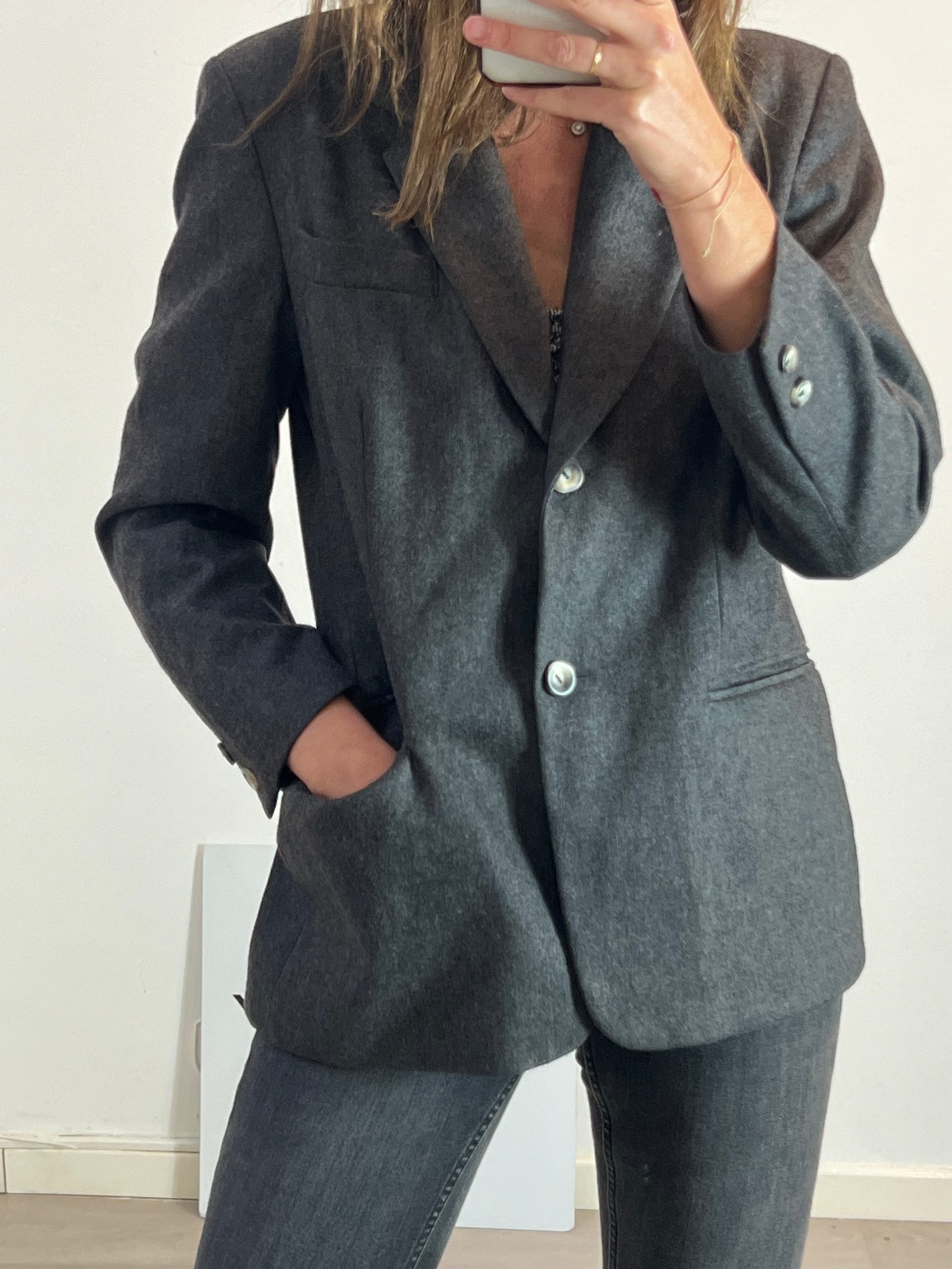 OTRAS. Blazer gris lana jaspeada T.42(m)