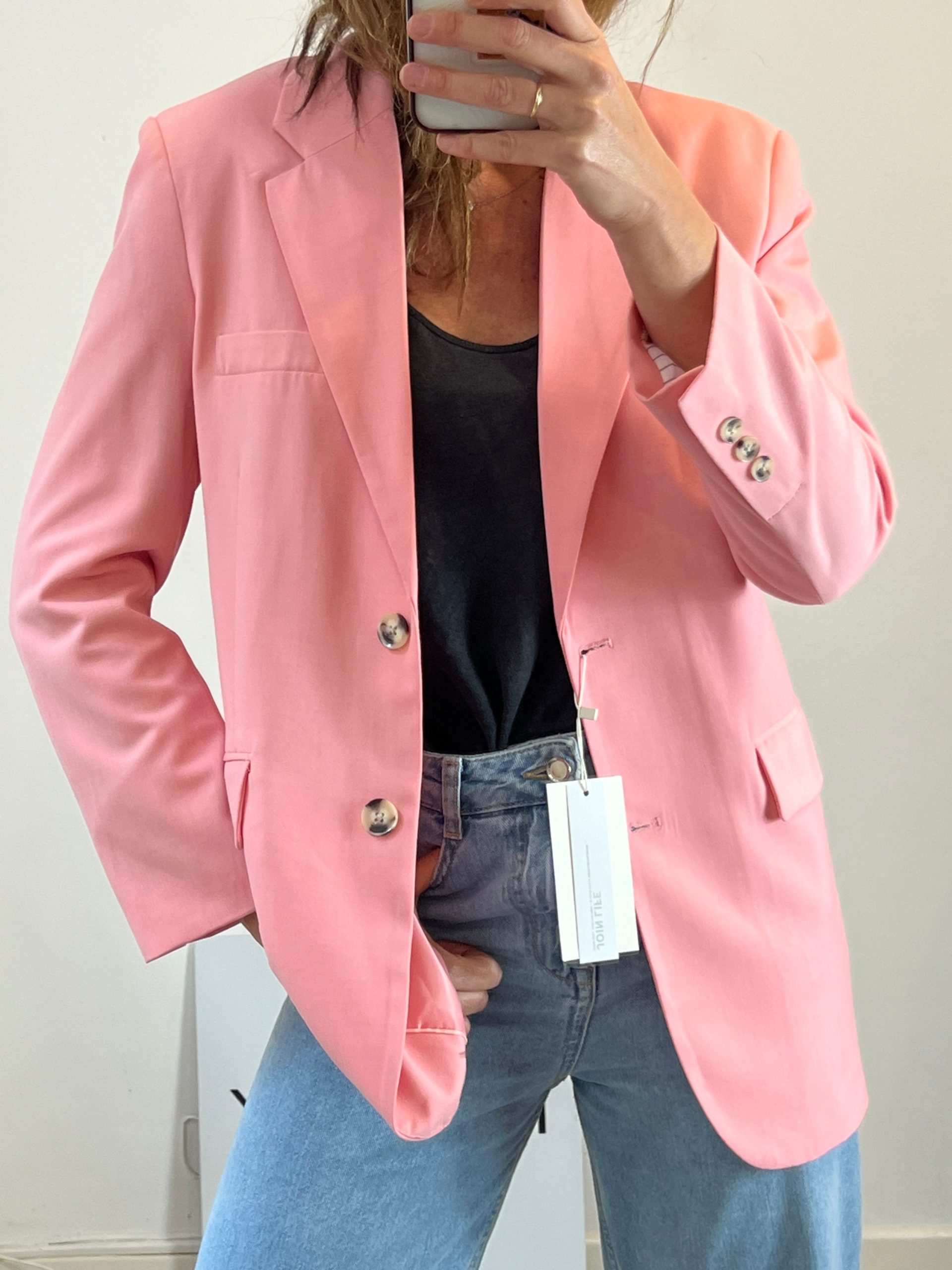 BERSHKA. Blazer rosa fluida. T S