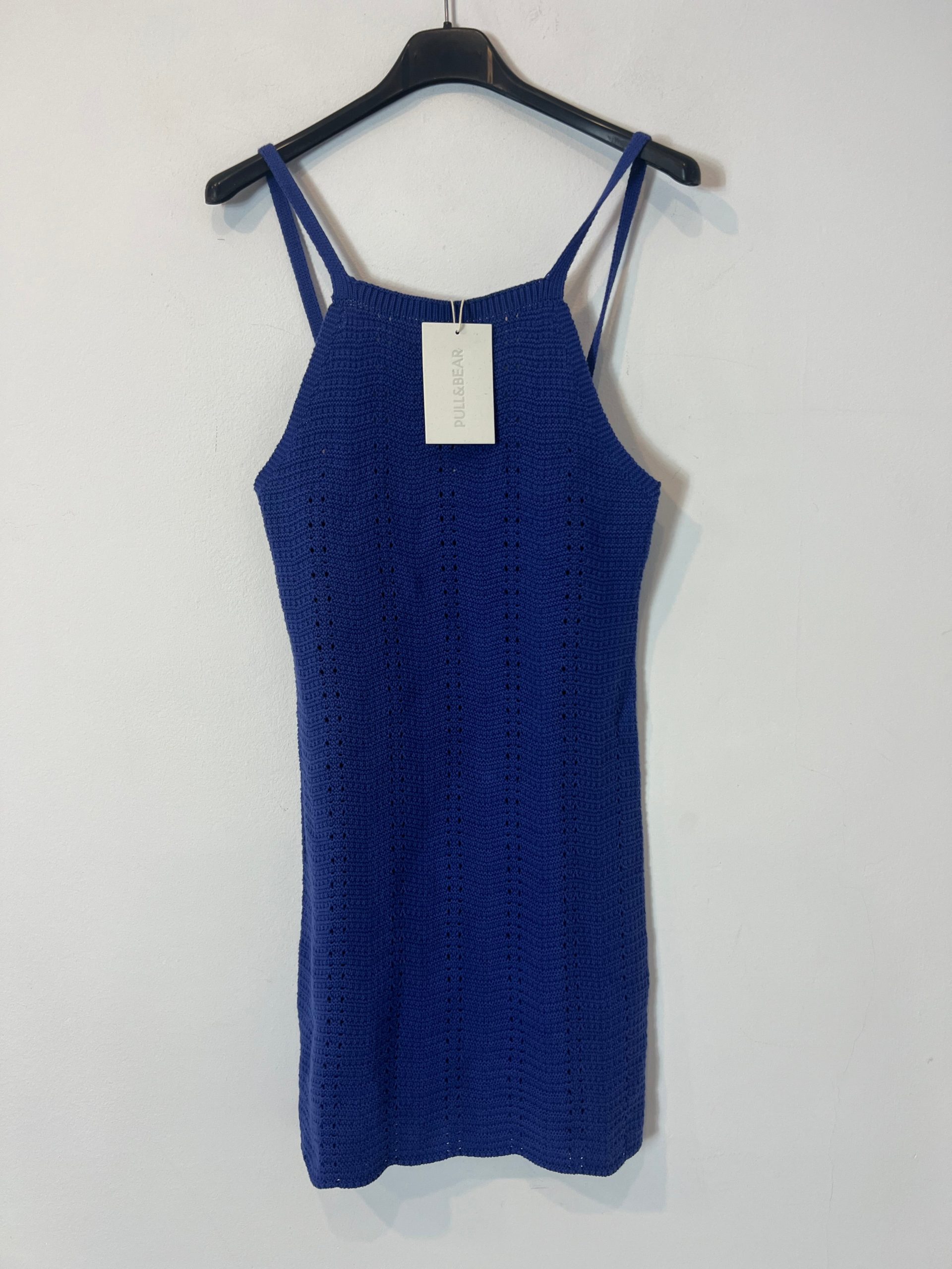 PULL&BEAR. Vestido corto crochet azul. T S