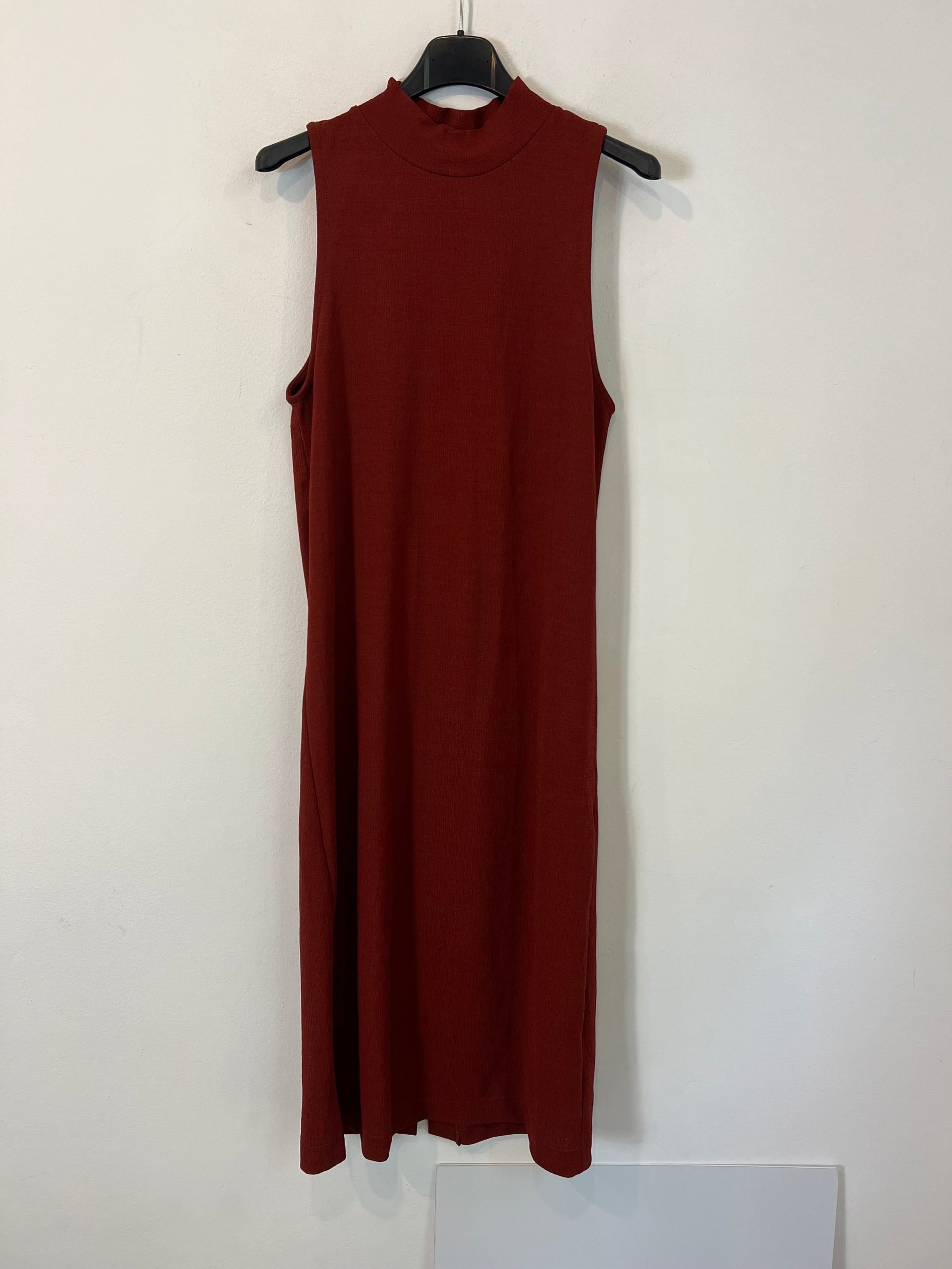 ZARA. Vestido teja botones espalda T.s