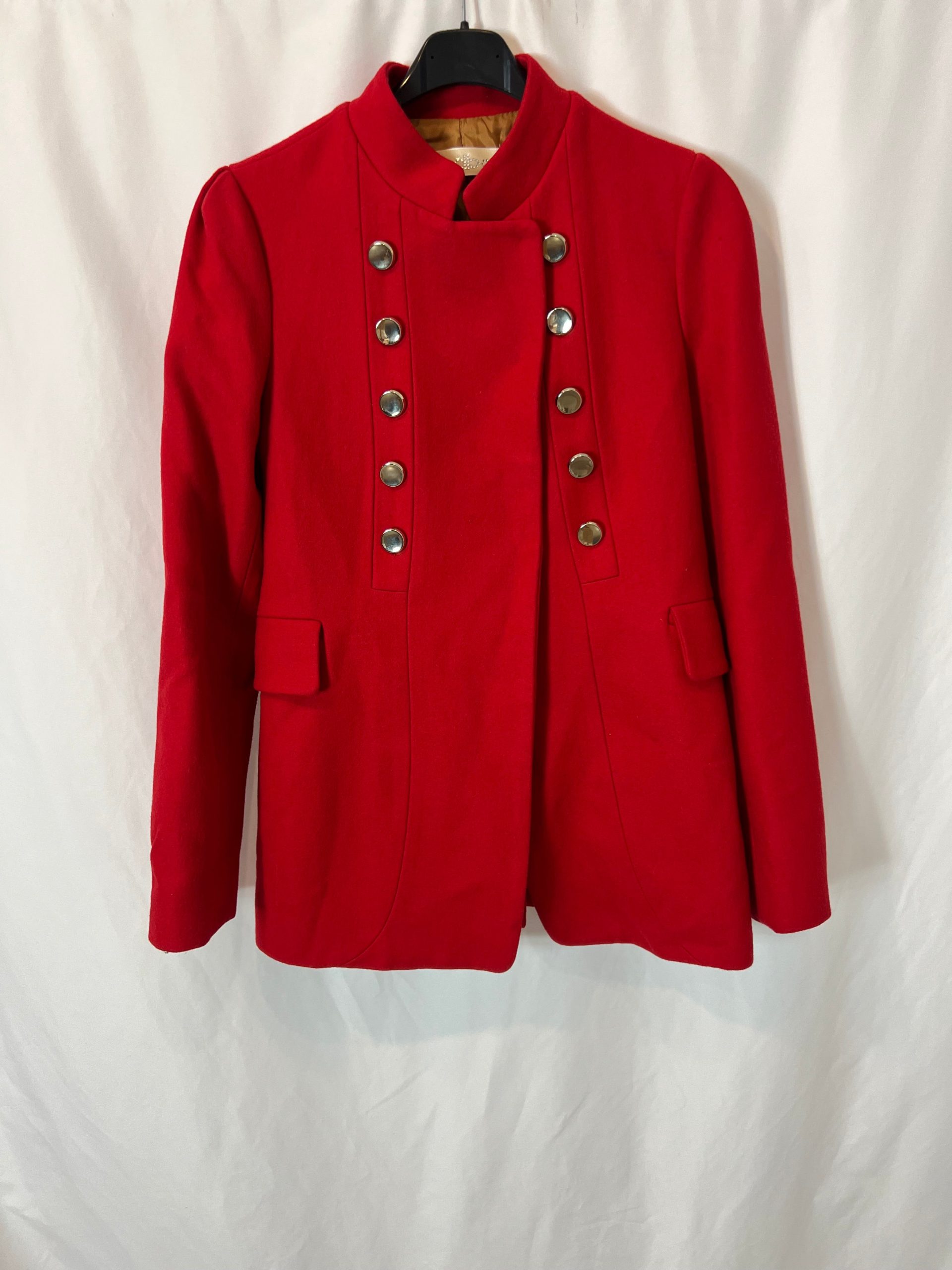 BDBA. Abrigo rojo doble botonadura. T S