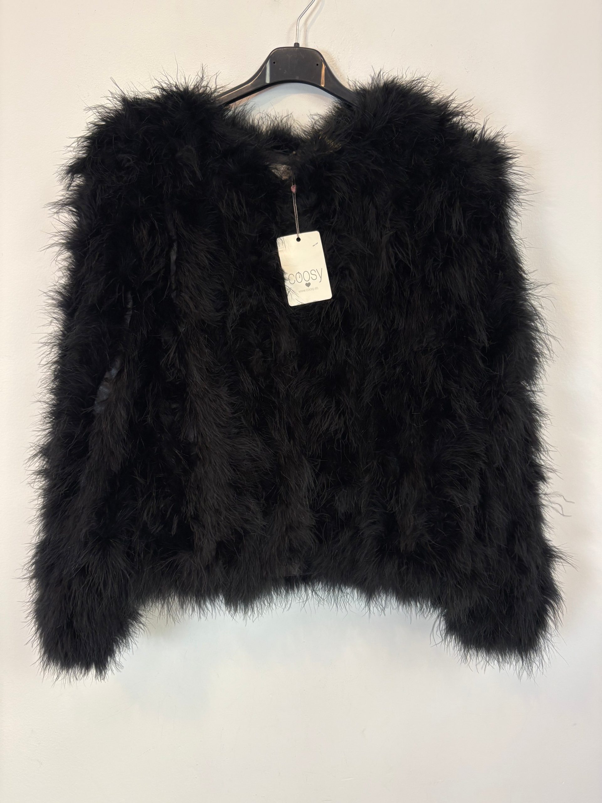 COOSY. Chaqueta plumas negros. T S/M