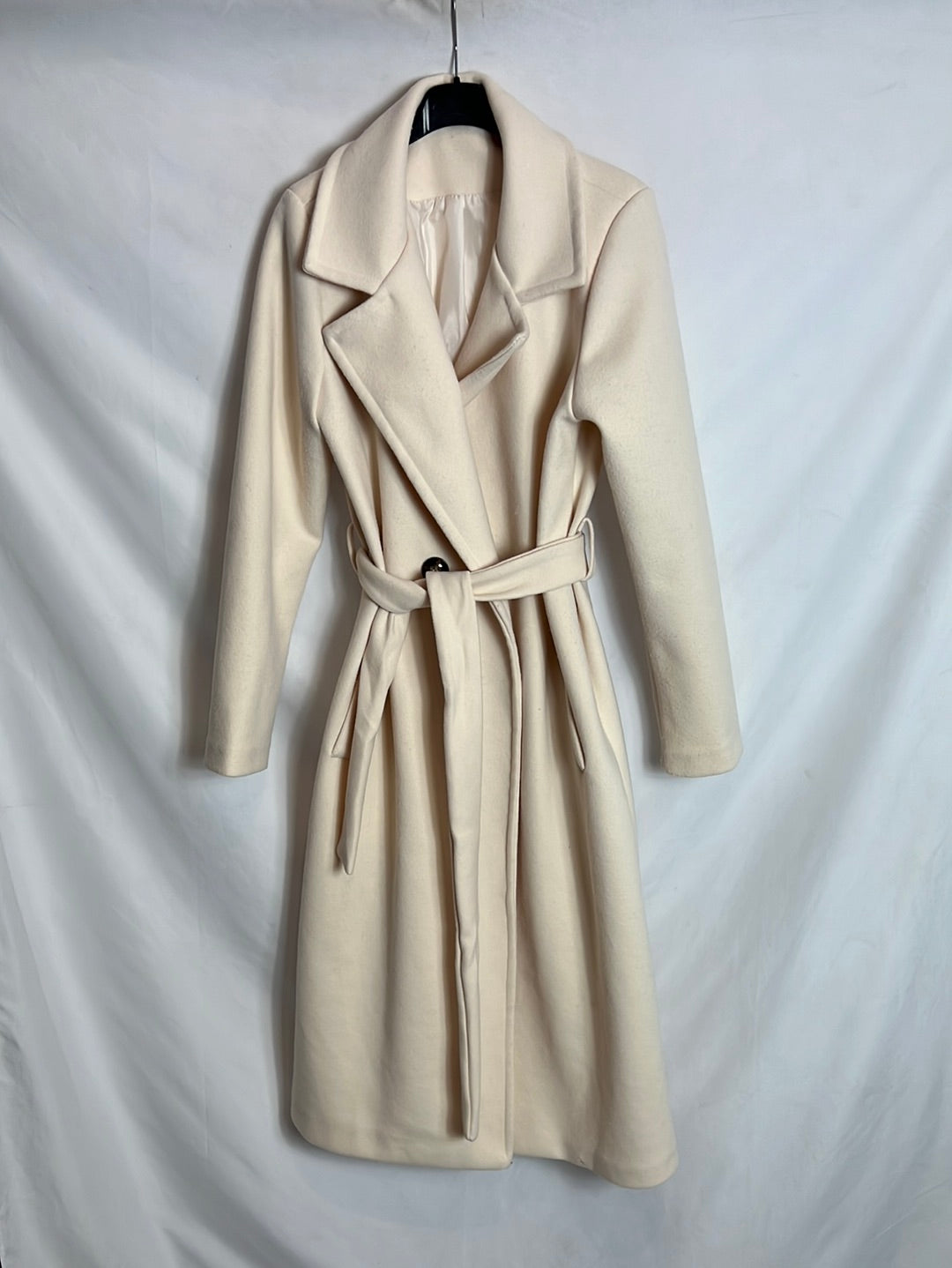 BASYCO JEREZ. Abrigo largo color crudo. TU(s/m)